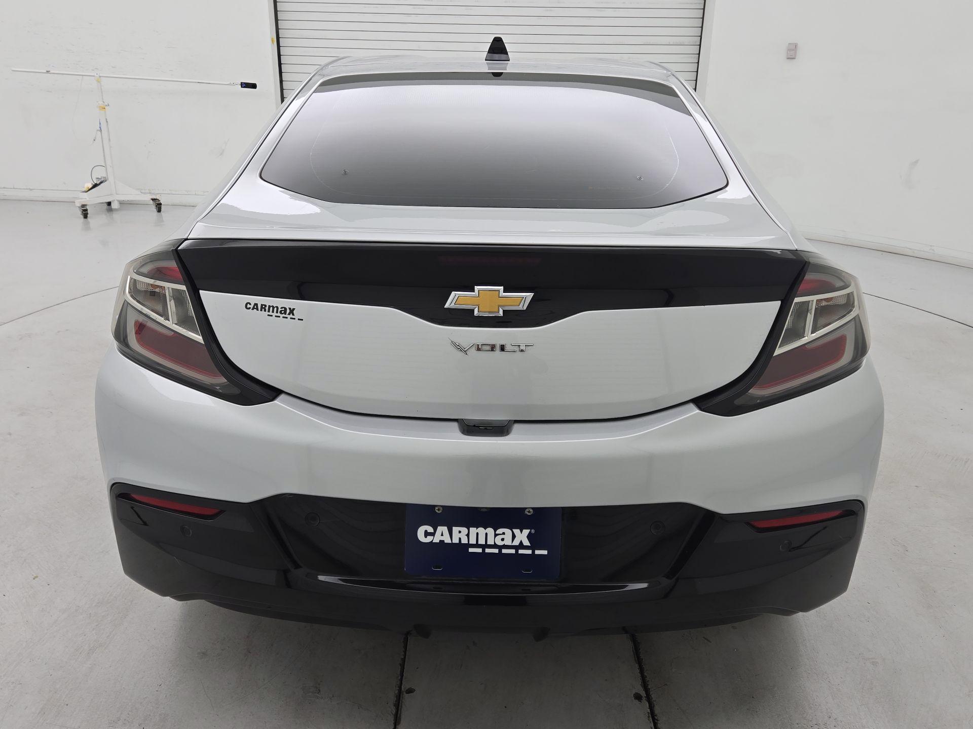 Thumbnail: 2018 Chevrolet Volt - 6