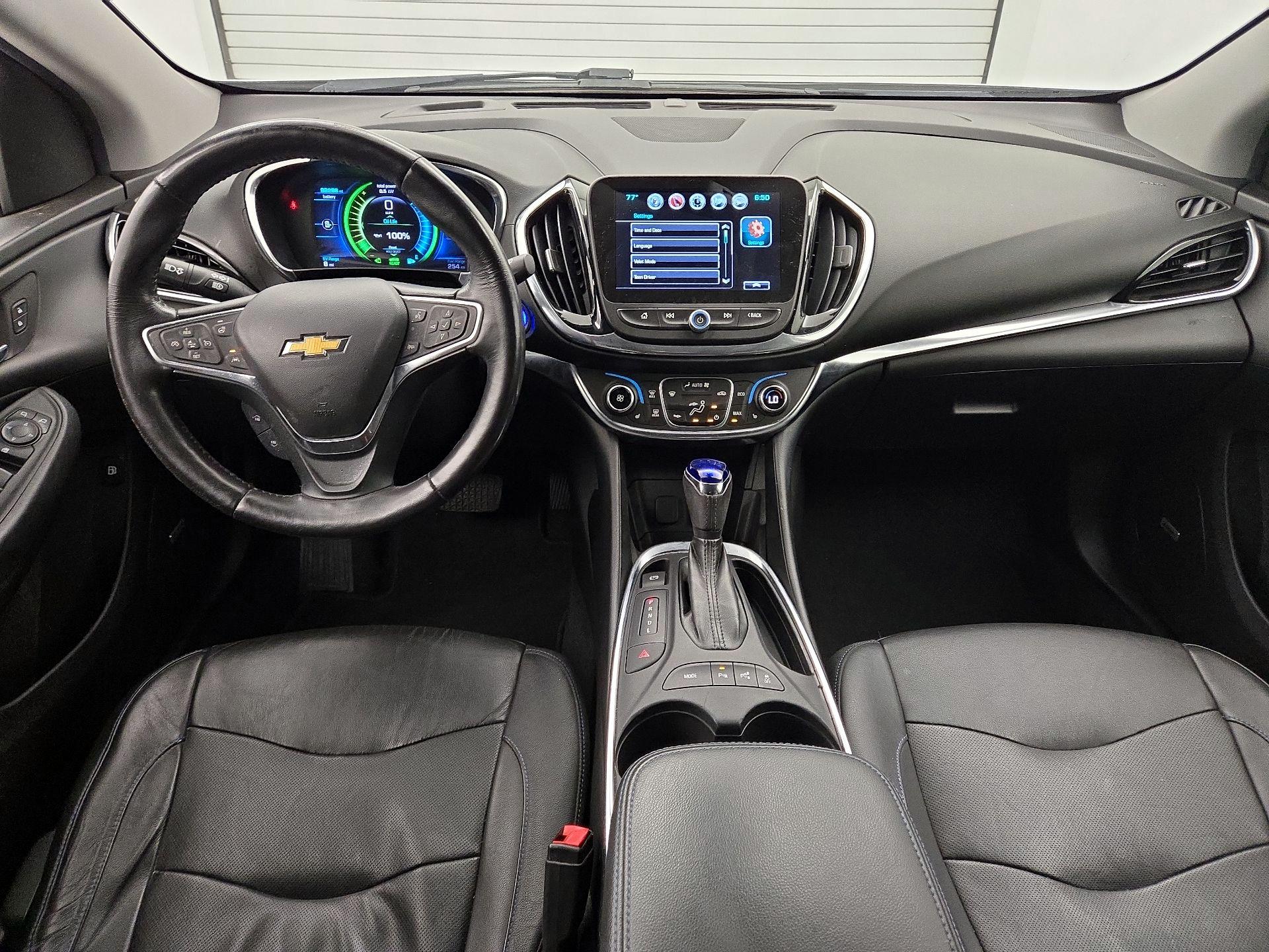 Thumbnail: 2018 Chevrolet Volt - 8