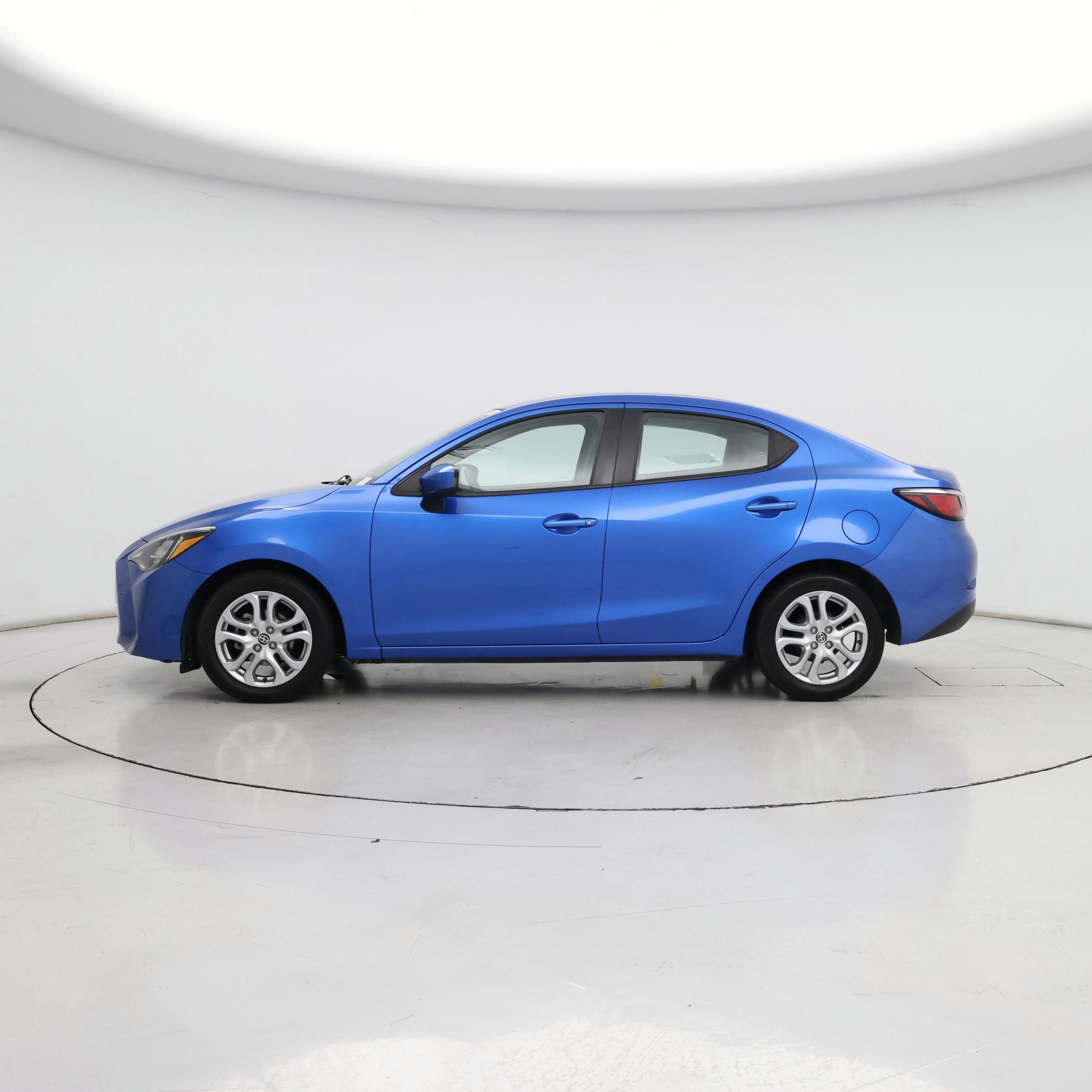 Thumbnail: 2016 Scion iA - 3