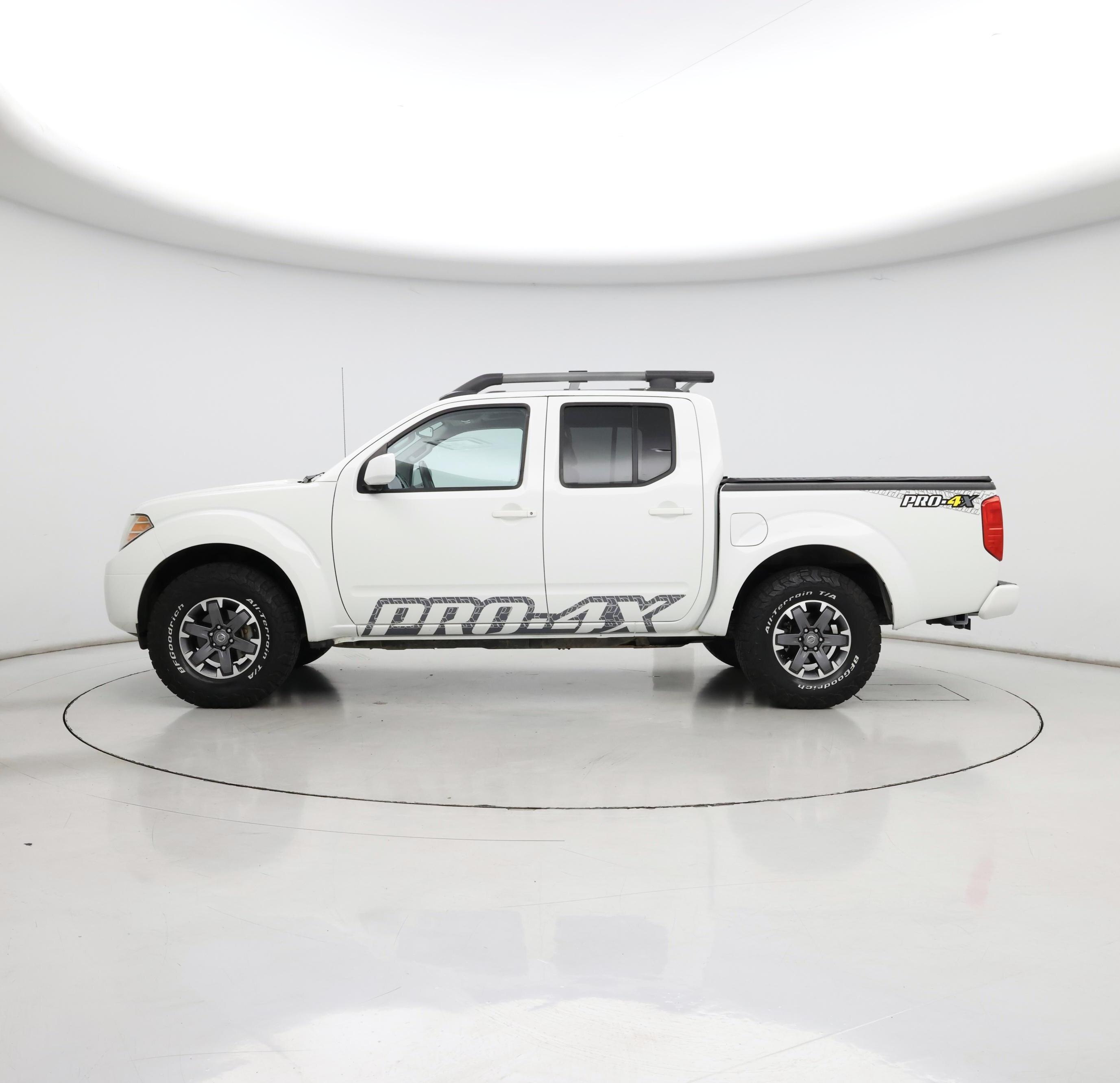 Thumbnail: 2016 Nissan Frontier - 3