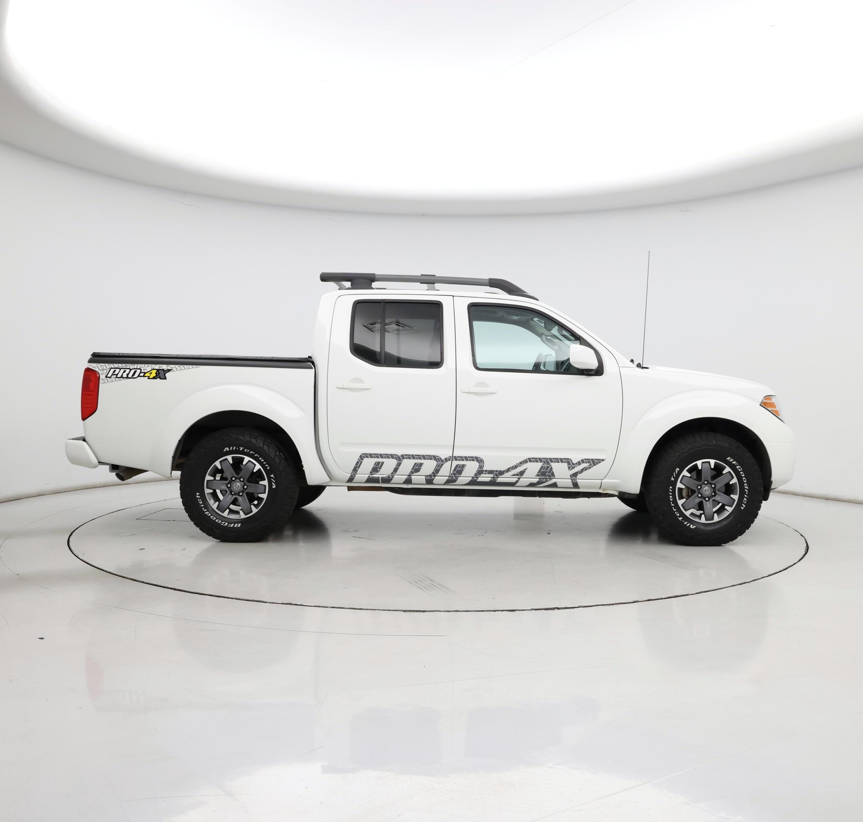 Thumbnail: 2016 Nissan Frontier - 7