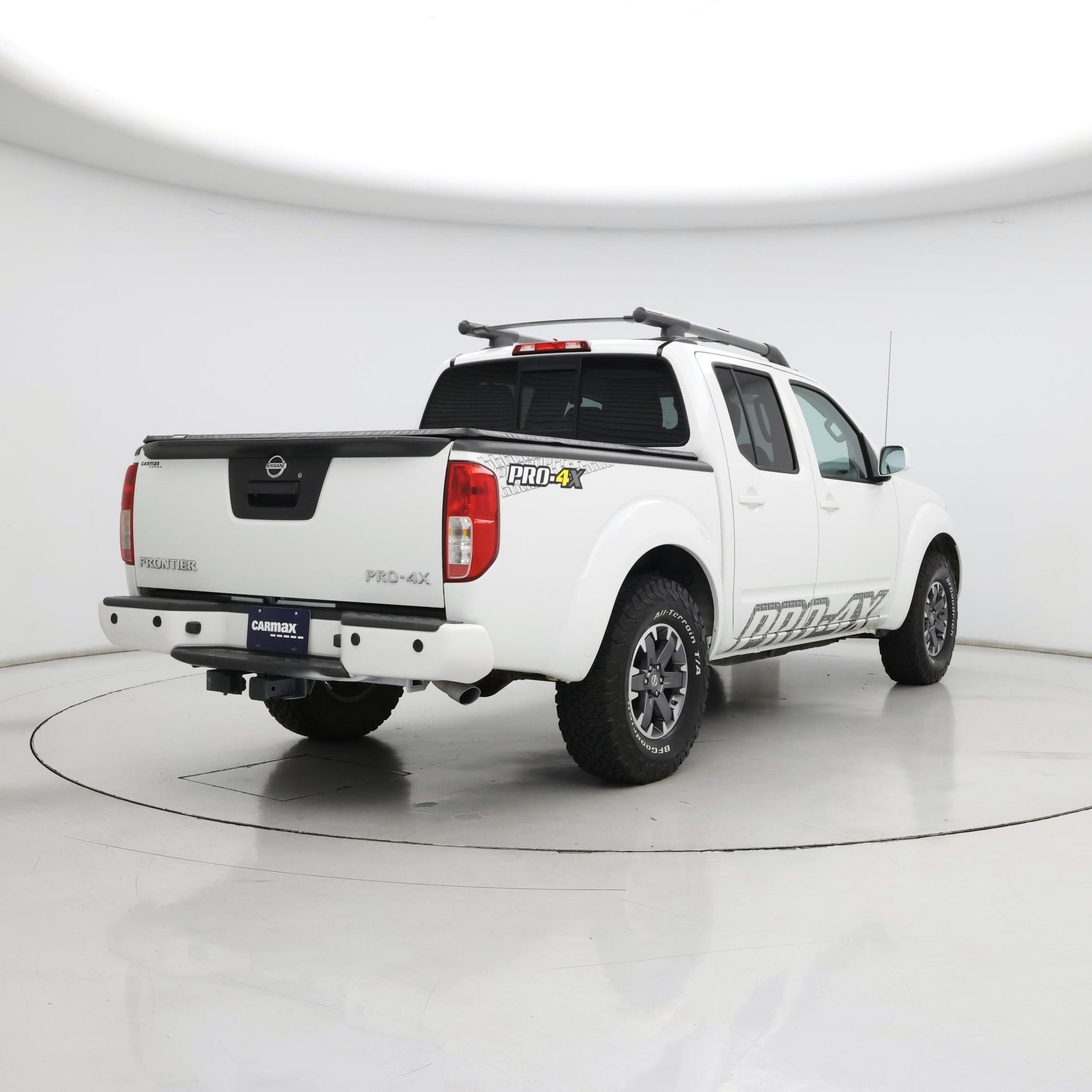 Thumbnail: 2016 Nissan Frontier - 8