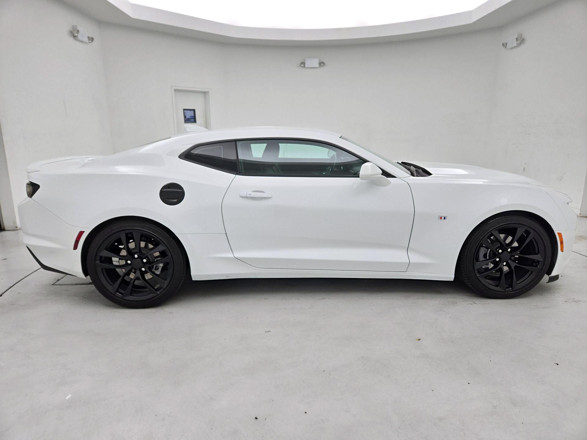 Thumbnail: 2023 Chevrolet Camaro - 4