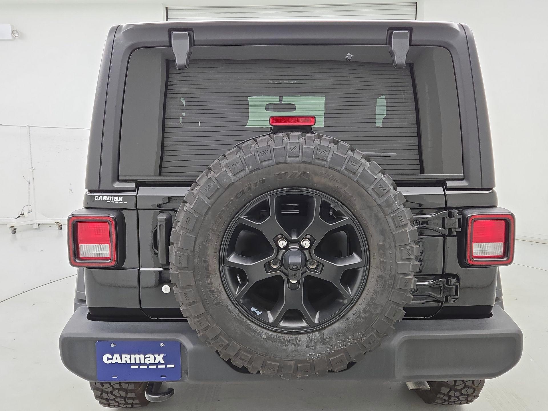 Thumbnail: 2023 Jeep Wrangler - 6
