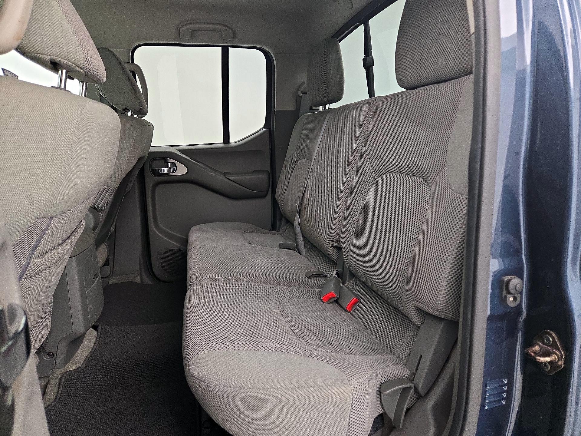 Thumbnail: 2014 Nissan Frontier - 17