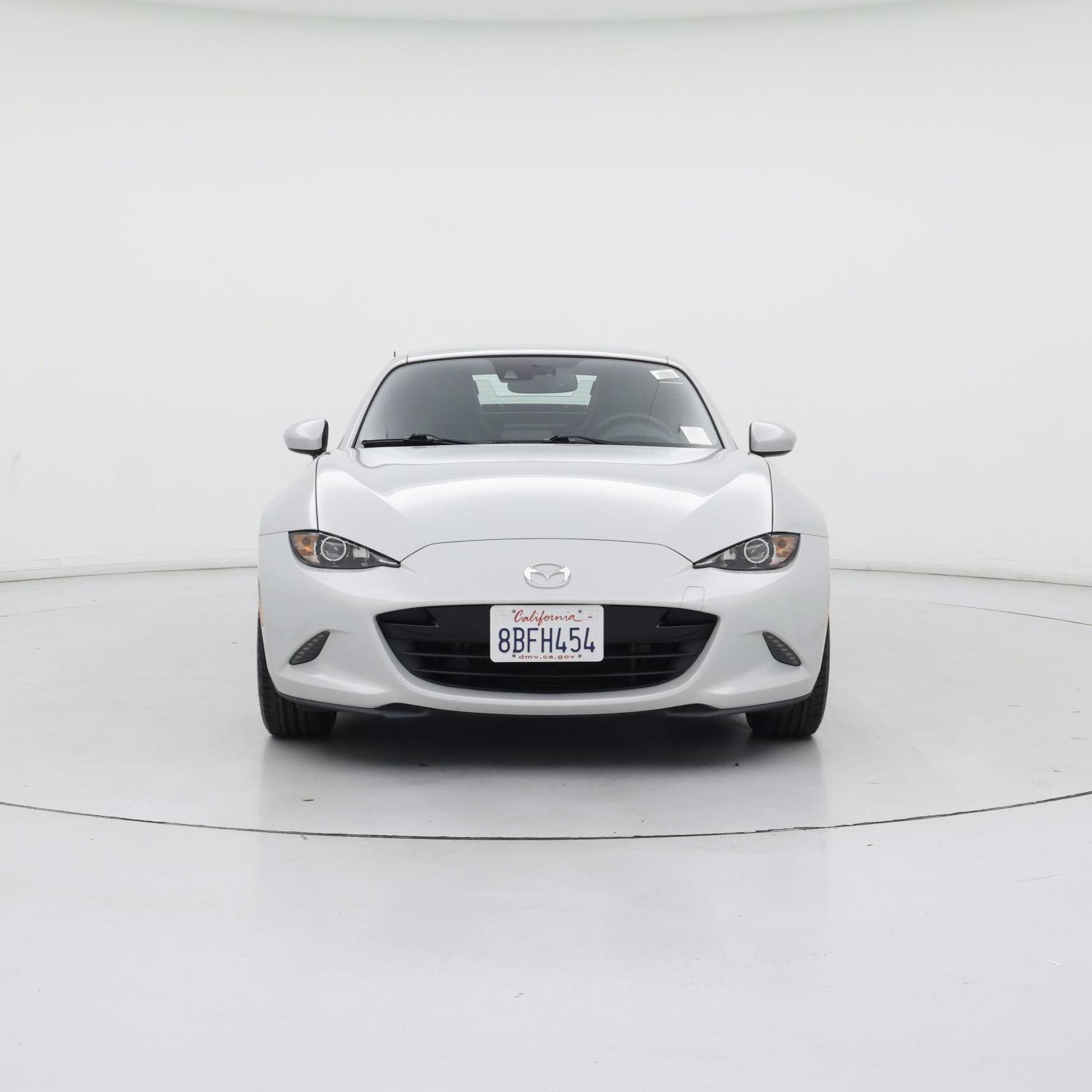 Thumbnail: 2017 Mazda MX-5 Miata - 5