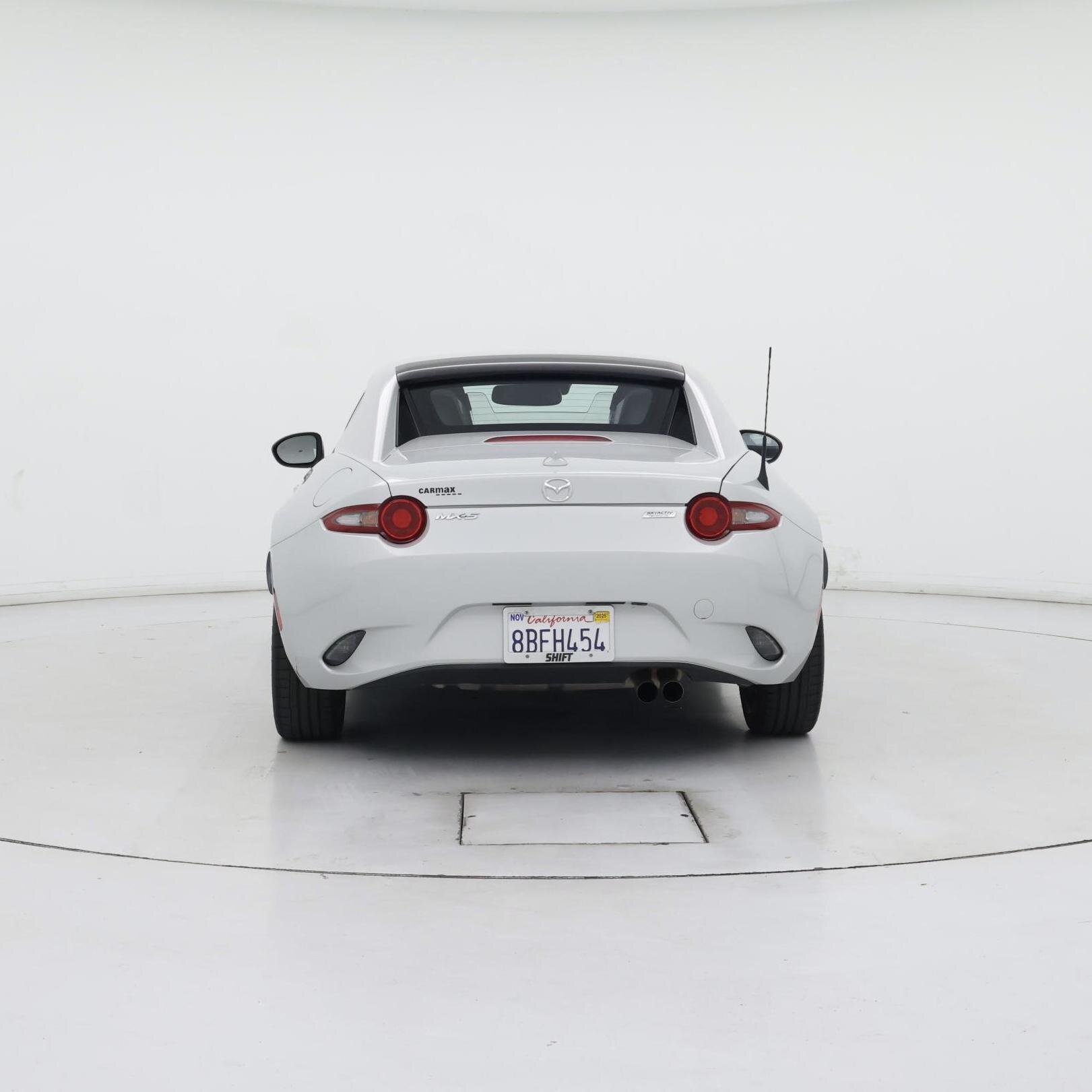 Thumbnail: 2017 Mazda MX-5 Miata - 6