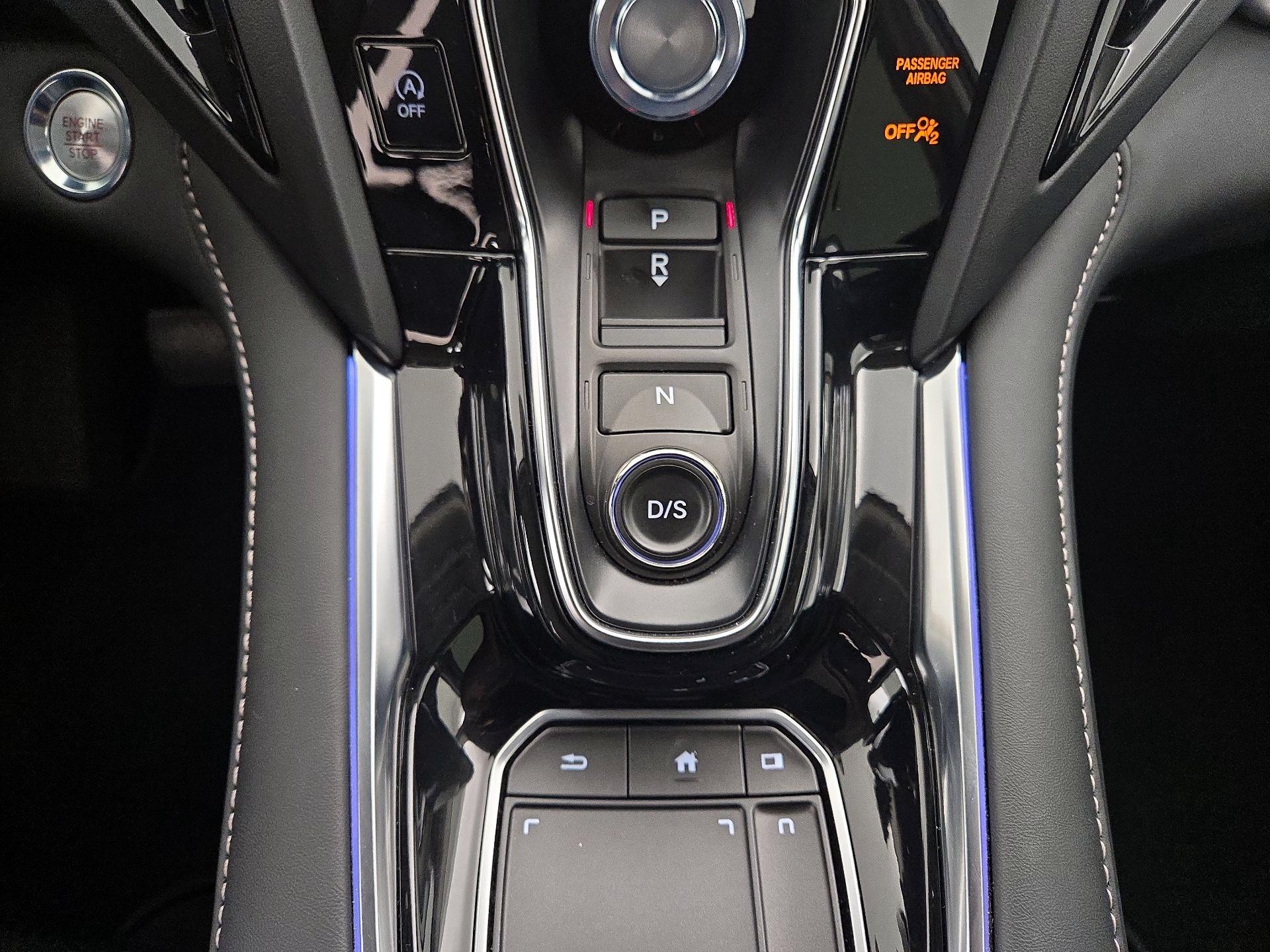 Thumbnail: 2024 Acura RDX - 15