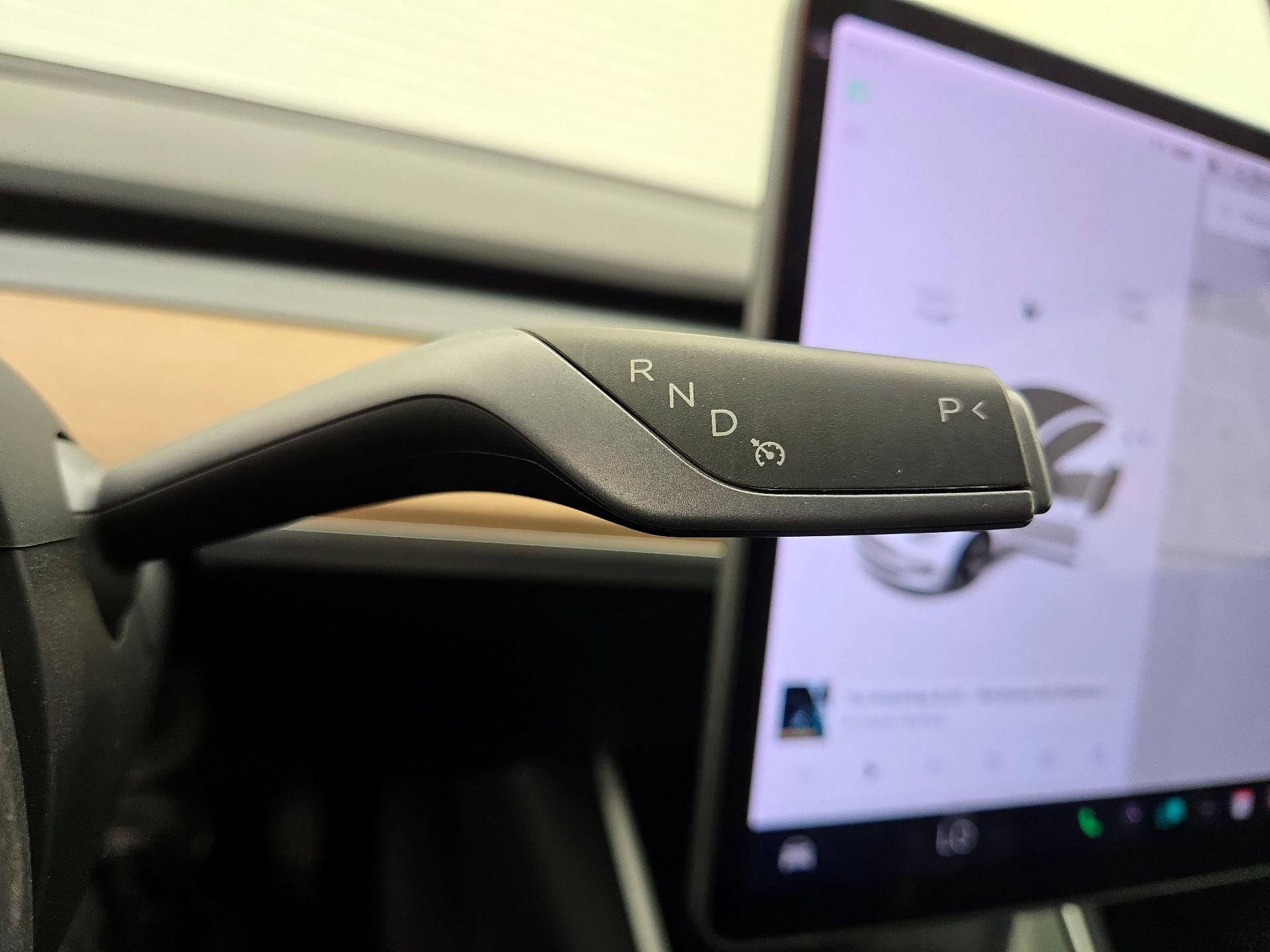 Thumbnail: 2020 Tesla Model 3 - 15