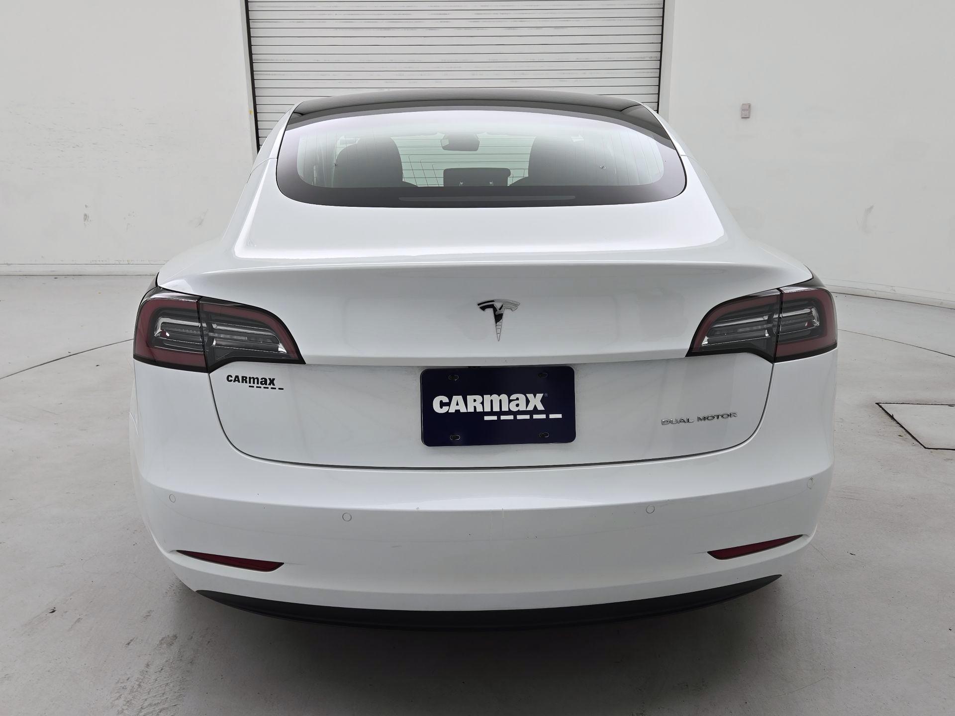 Thumbnail: 2020 Tesla Model 3 - 6