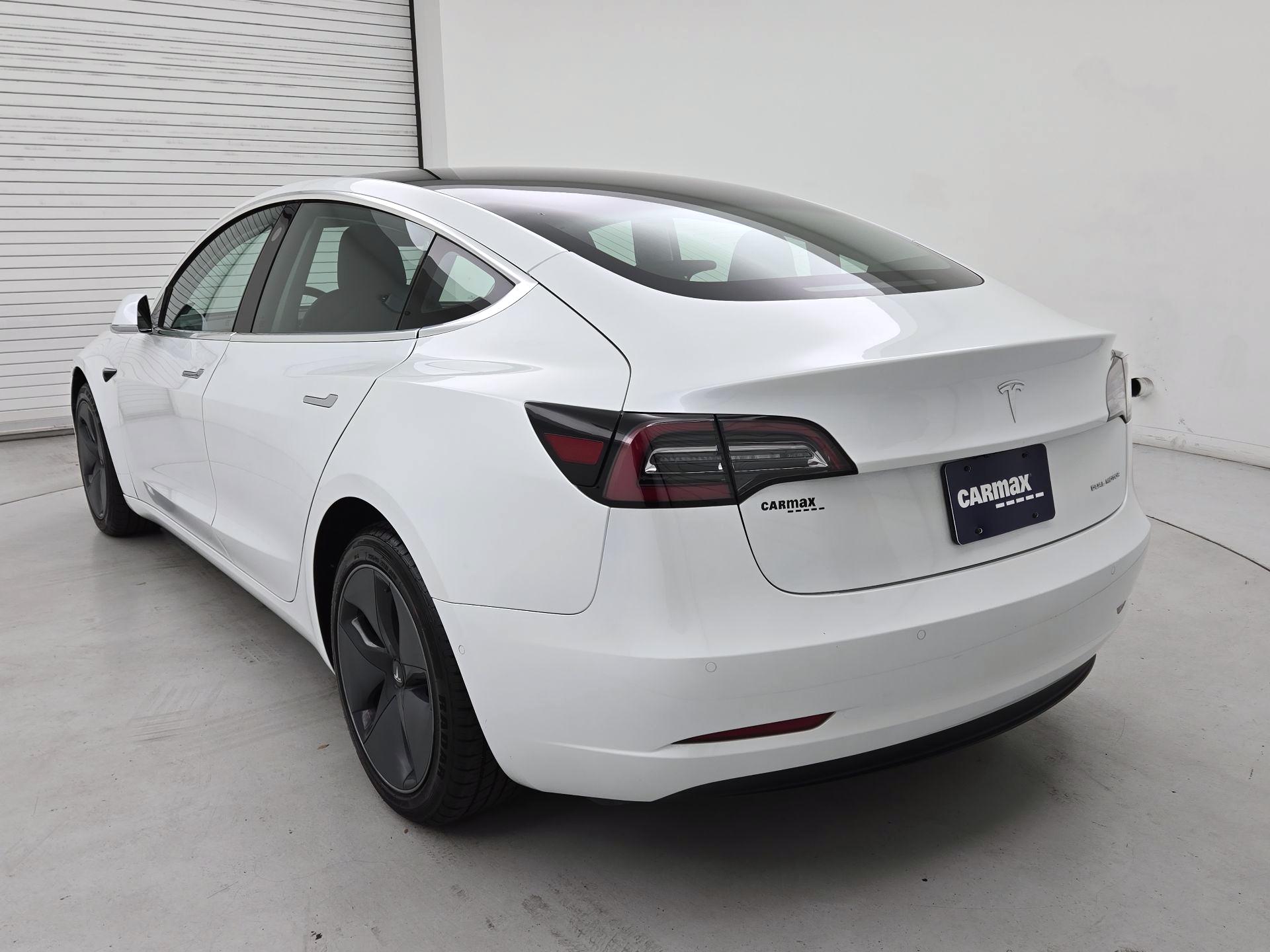 Thumbnail: 2020 Tesla Model 3 - 7