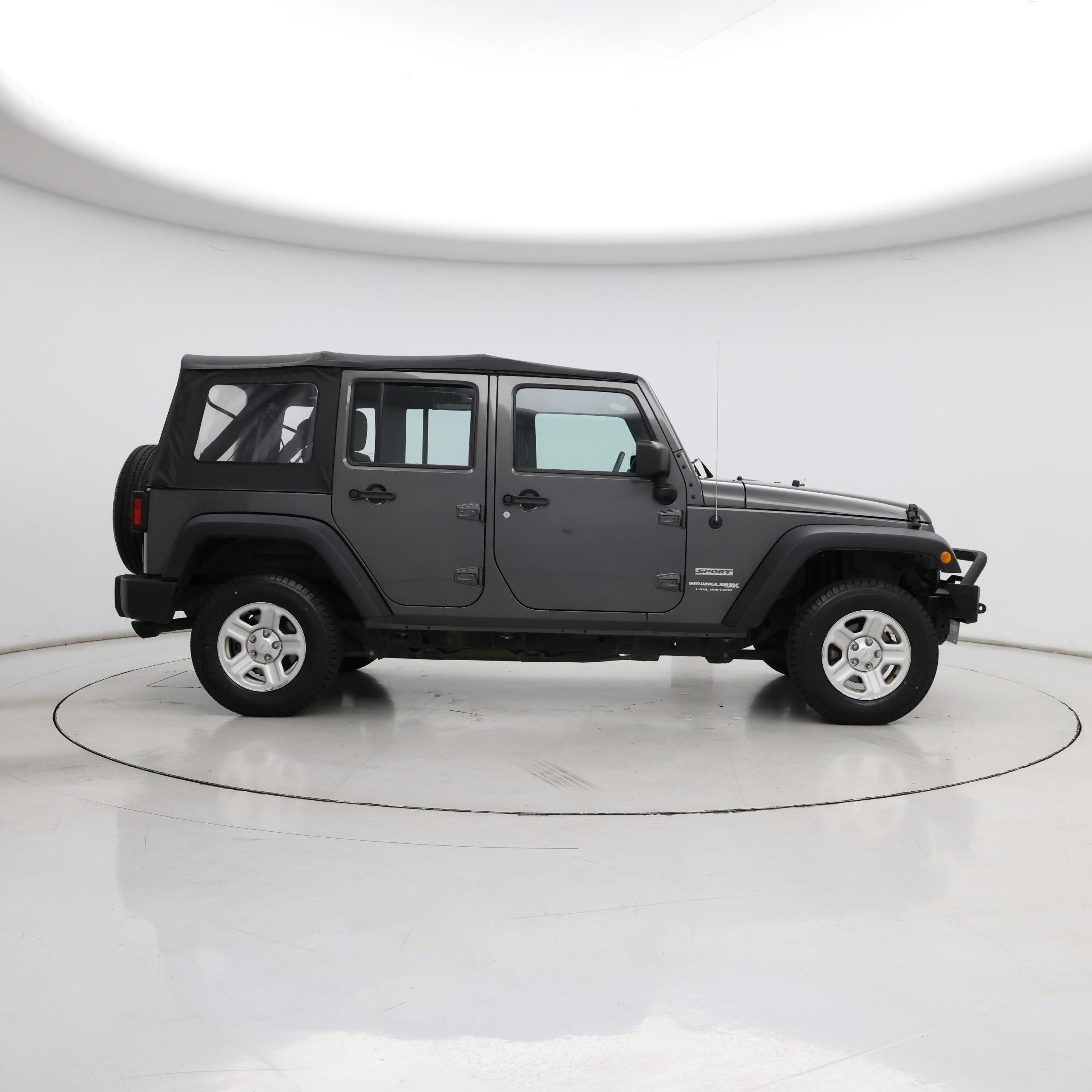 Thumbnail: 2018 Jeep Wrangler - 7