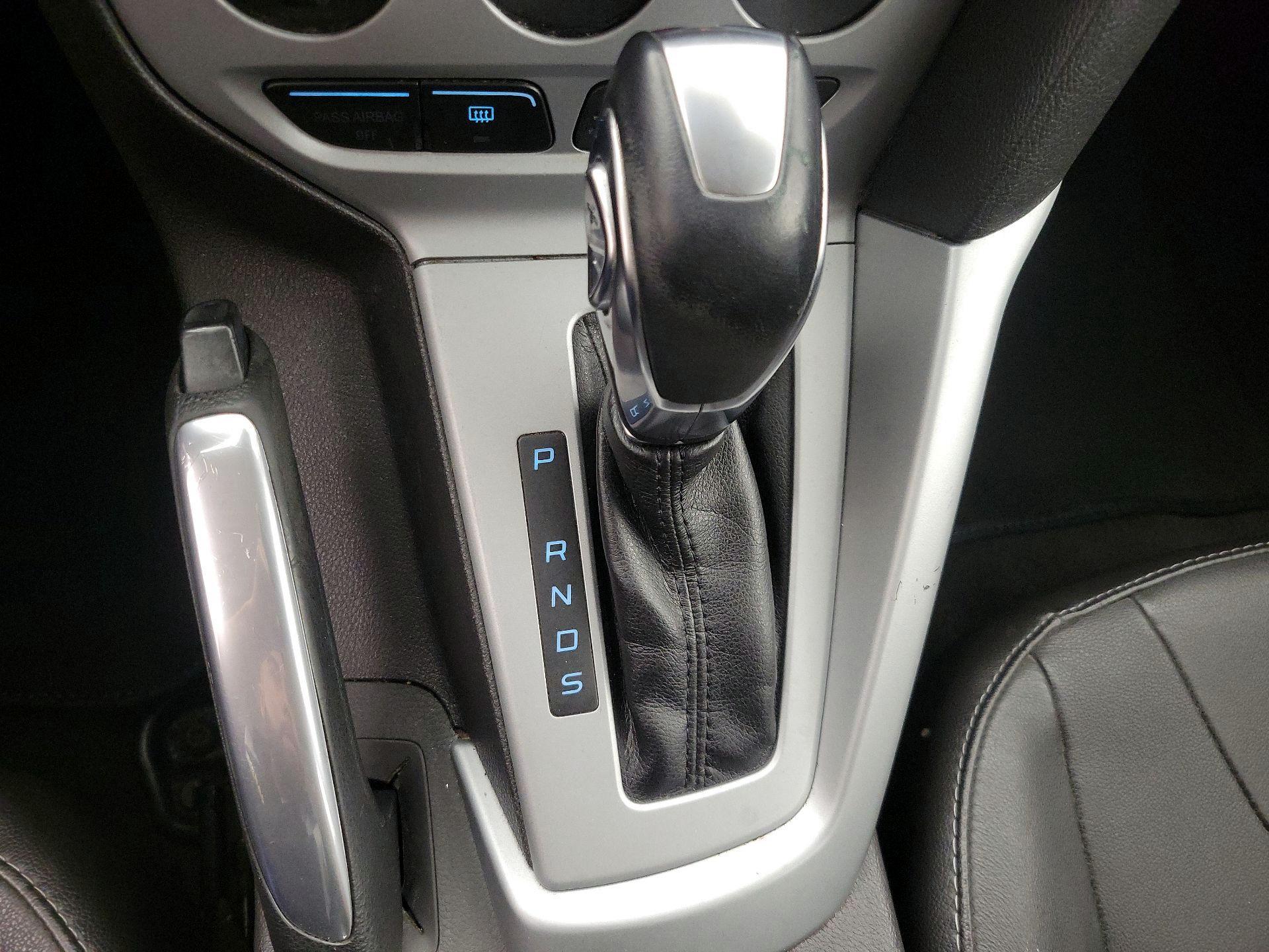 Thumbnail: 2014 Ford Focus - 16
