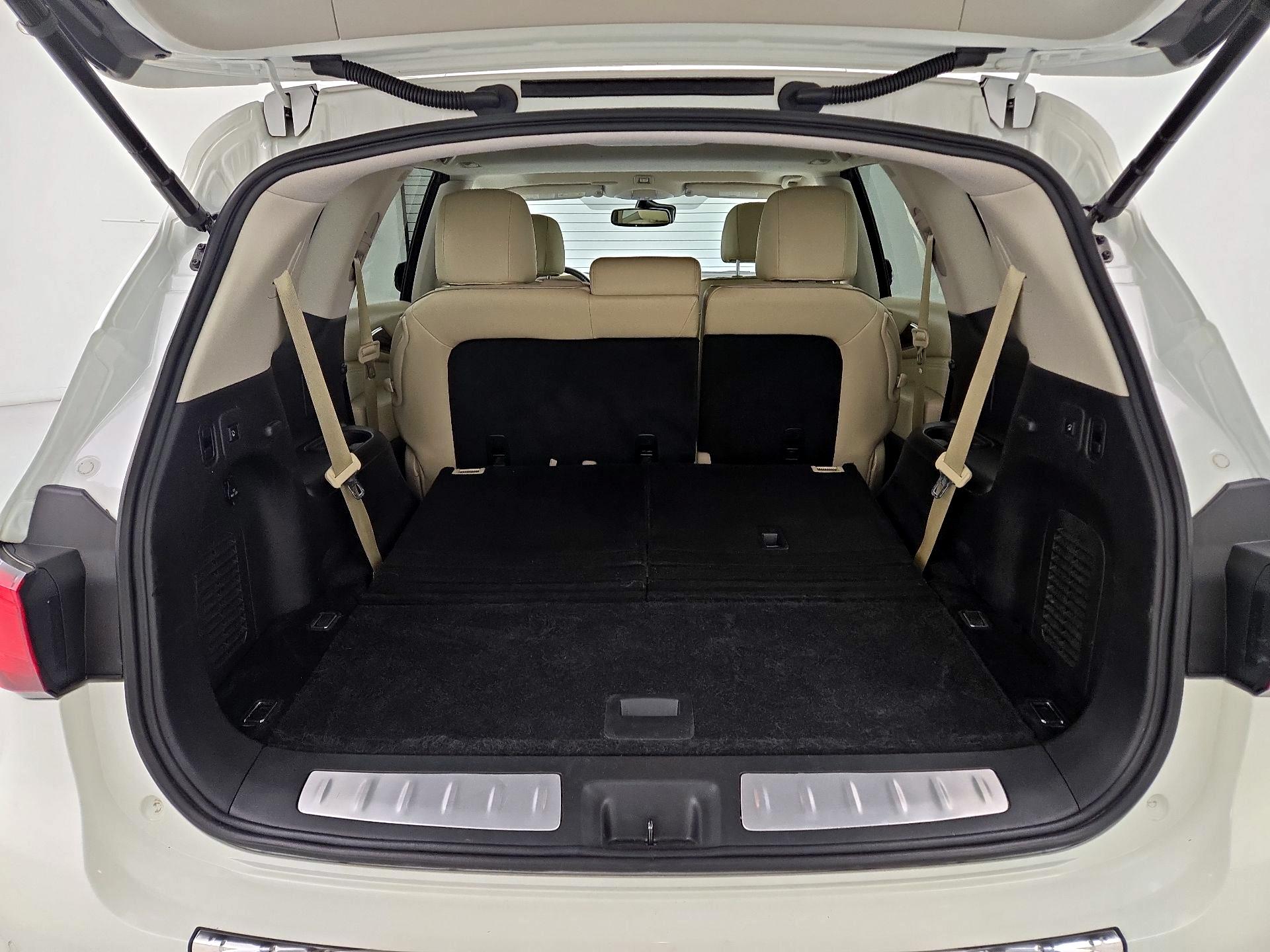 Thumbnail: 2018 INFINITI QX60 - 17