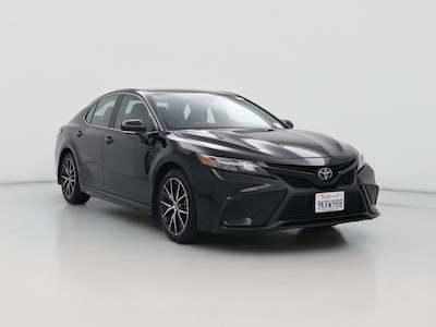 Black 2024 Toyota Camry SE