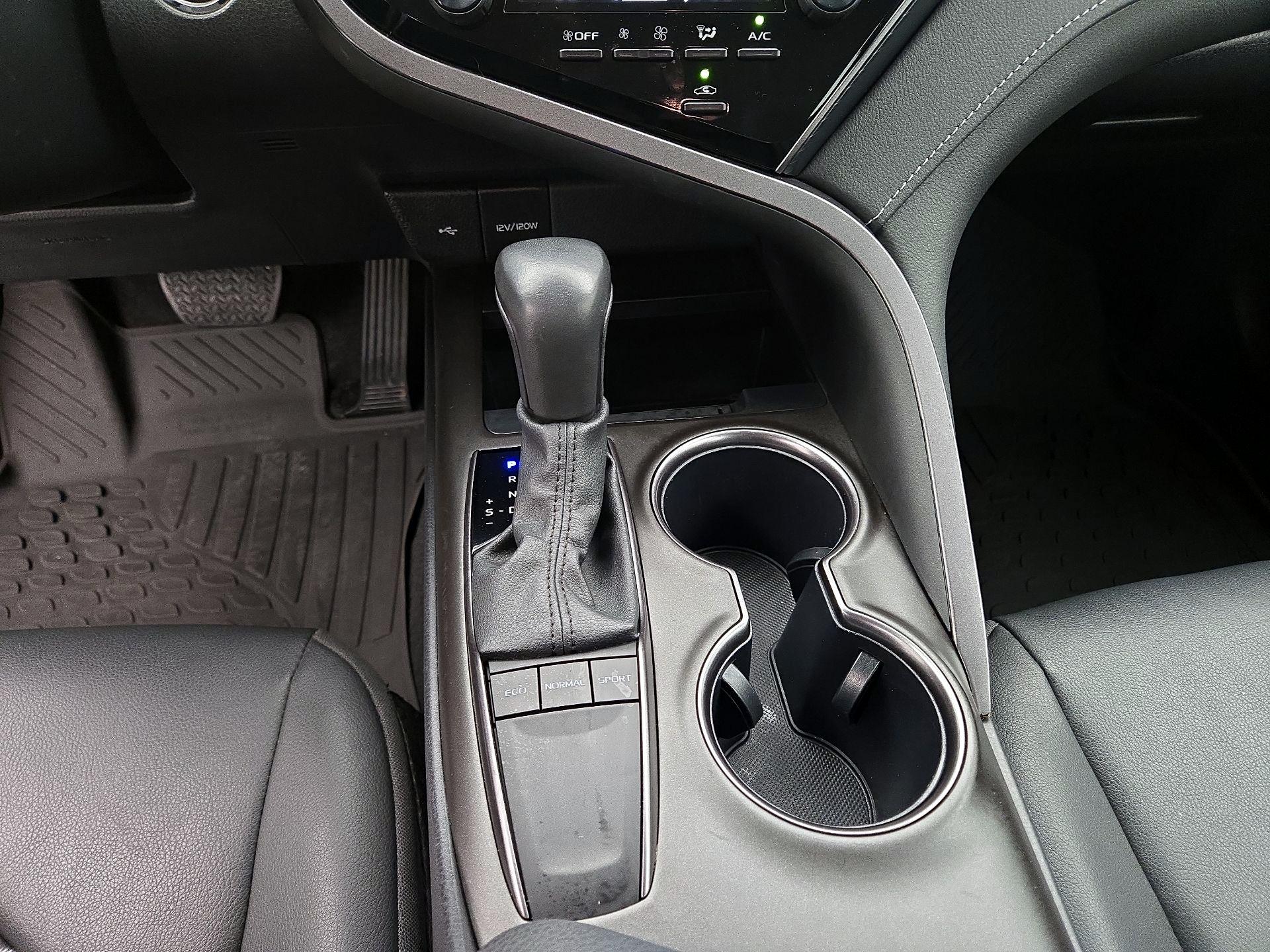 Thumbnail: 2024 Toyota Camry - 17