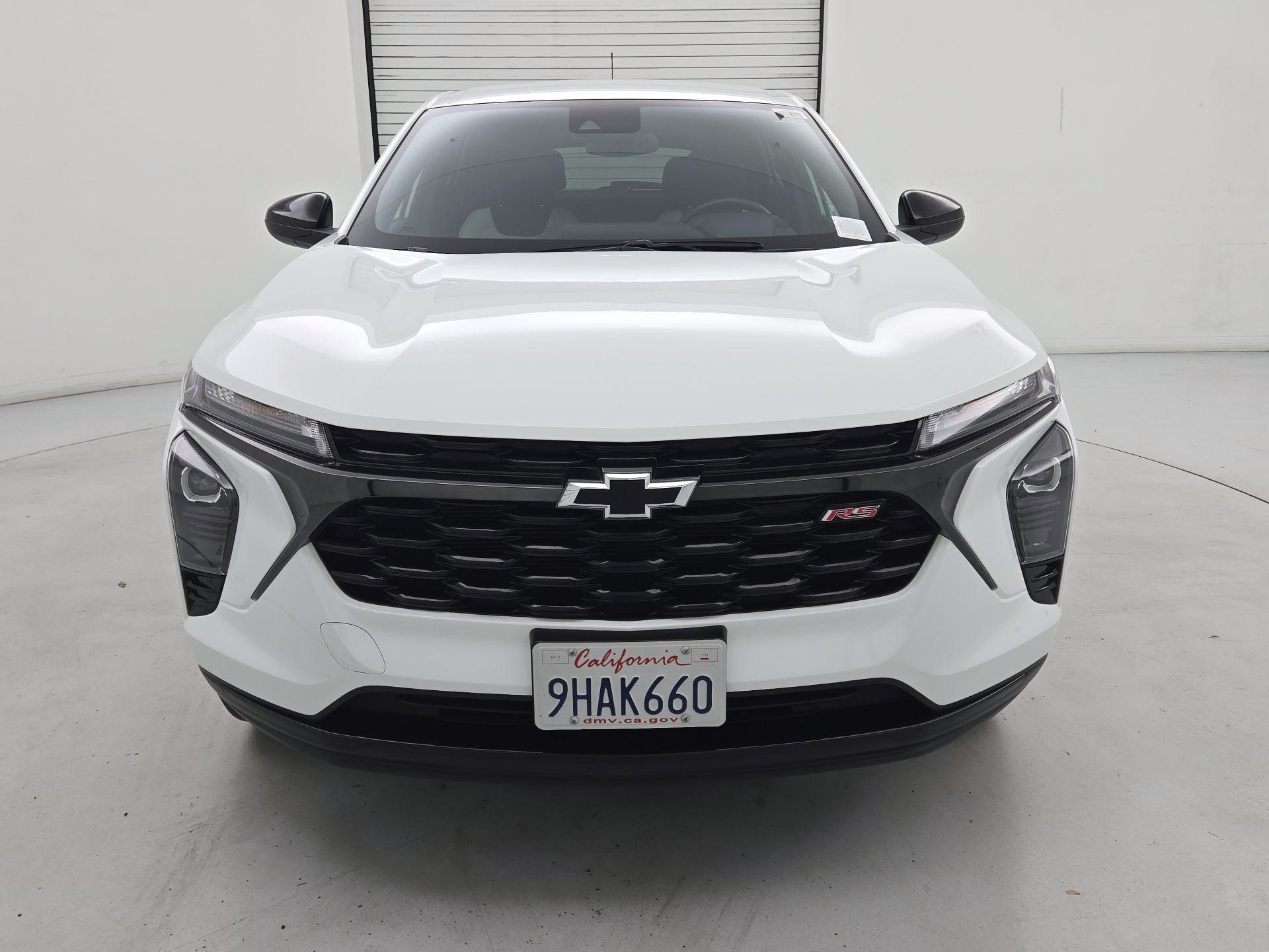 Thumbnail: 2024 Chevrolet Trax - 2