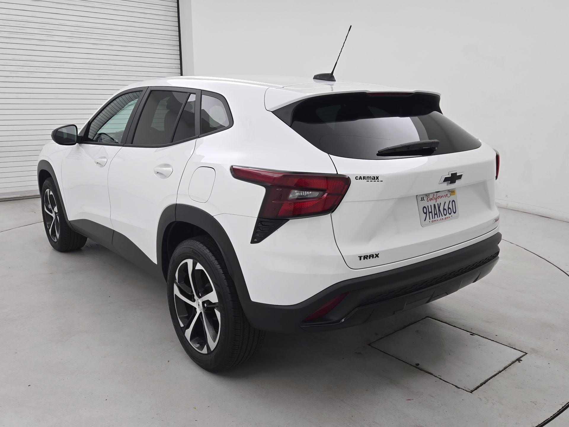 Thumbnail: 2024 Chevrolet Trax - 7