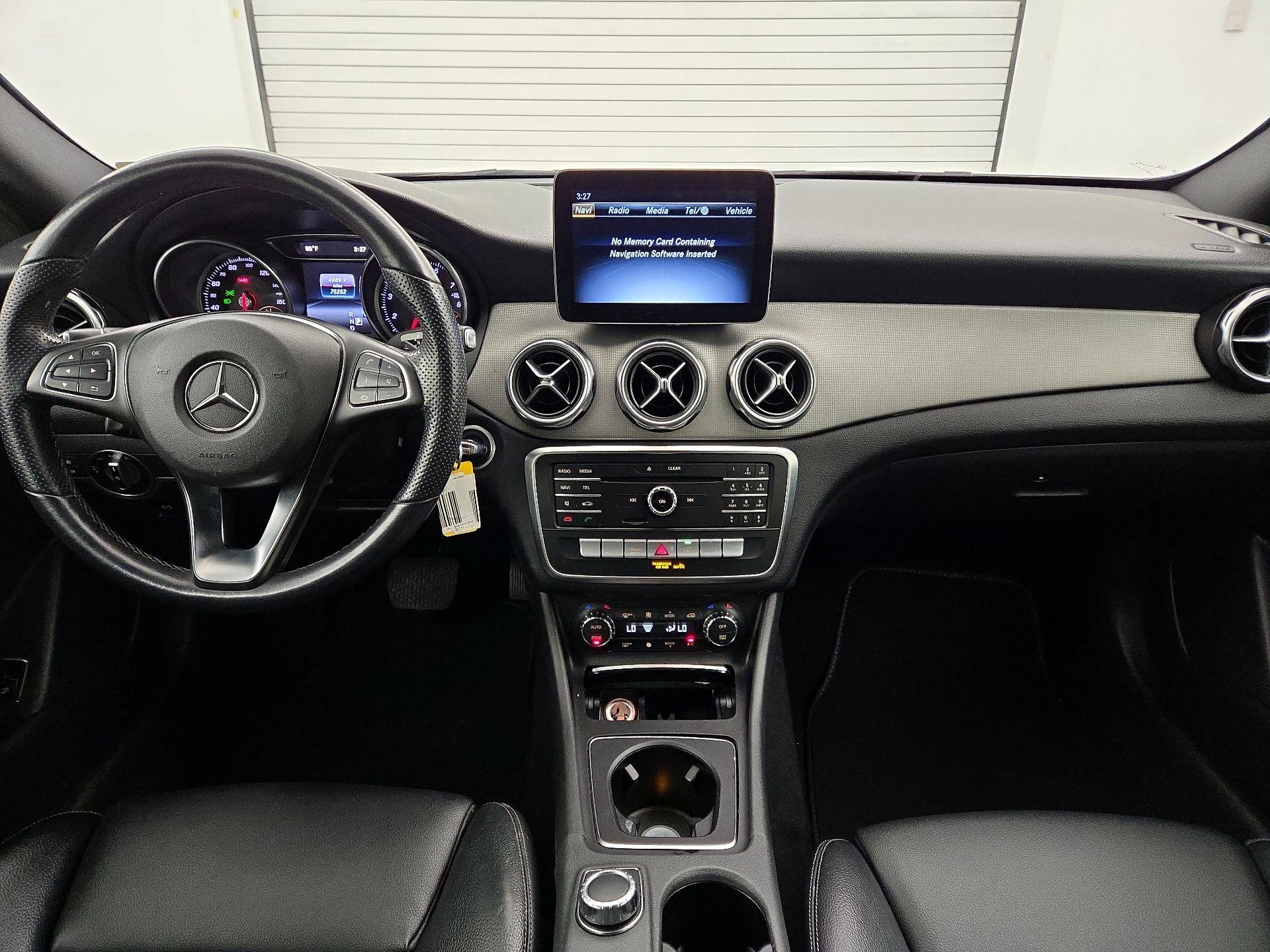 Thumbnail: 2020 Mercedes-Benz GLA - 9
