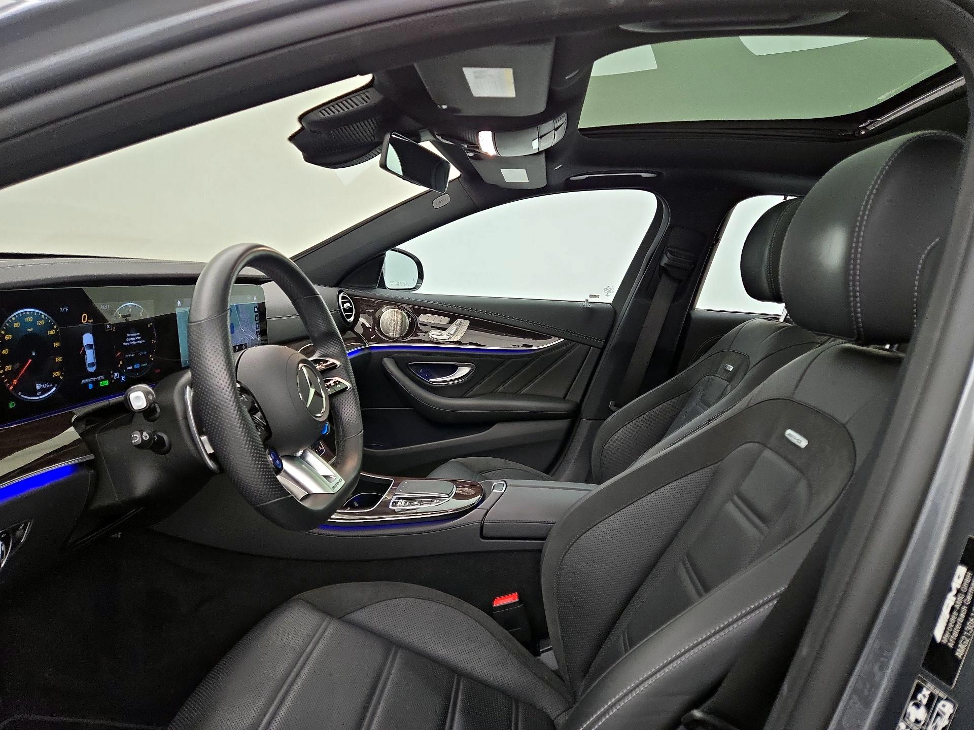 Thumbnail: 2022 Mercedes-Benz E-Class - 18