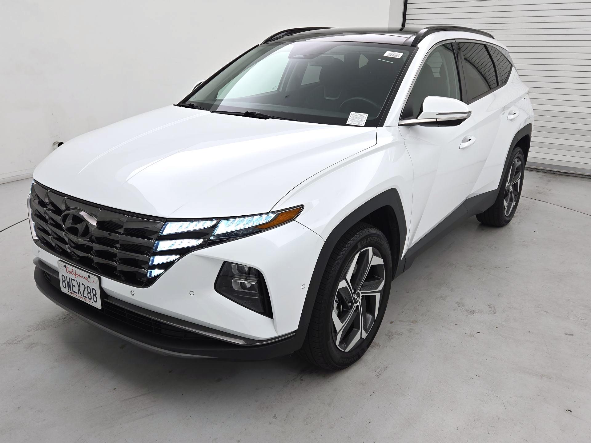 Thumbnail: 2022 Hyundai Tucson - 3