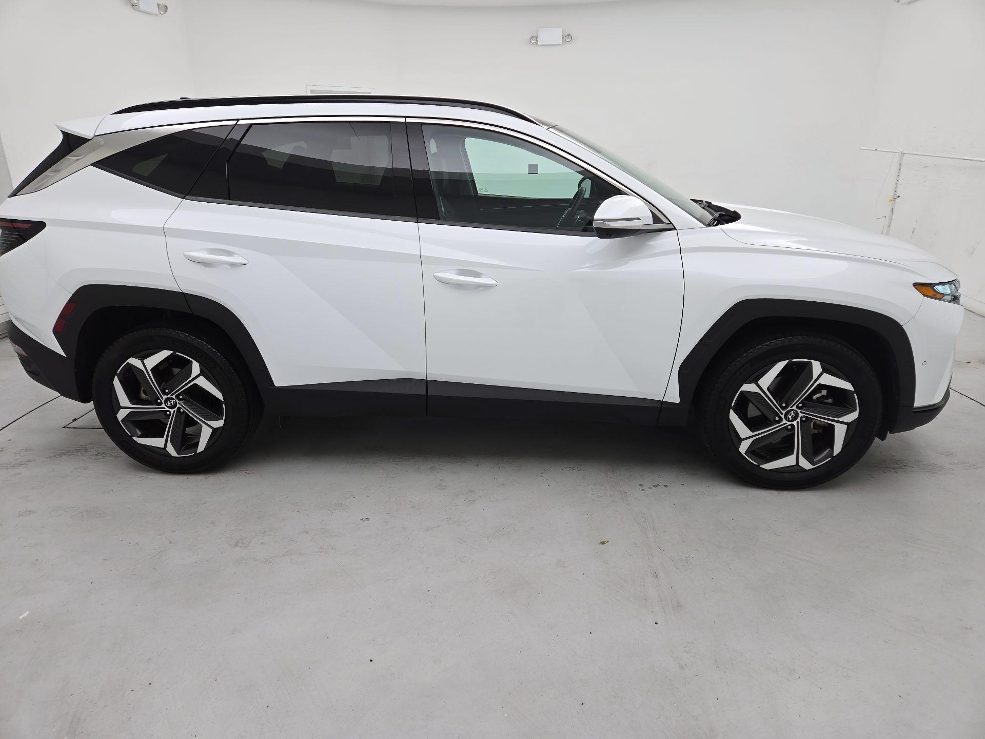 Thumbnail: 2022 Hyundai Tucson - 4