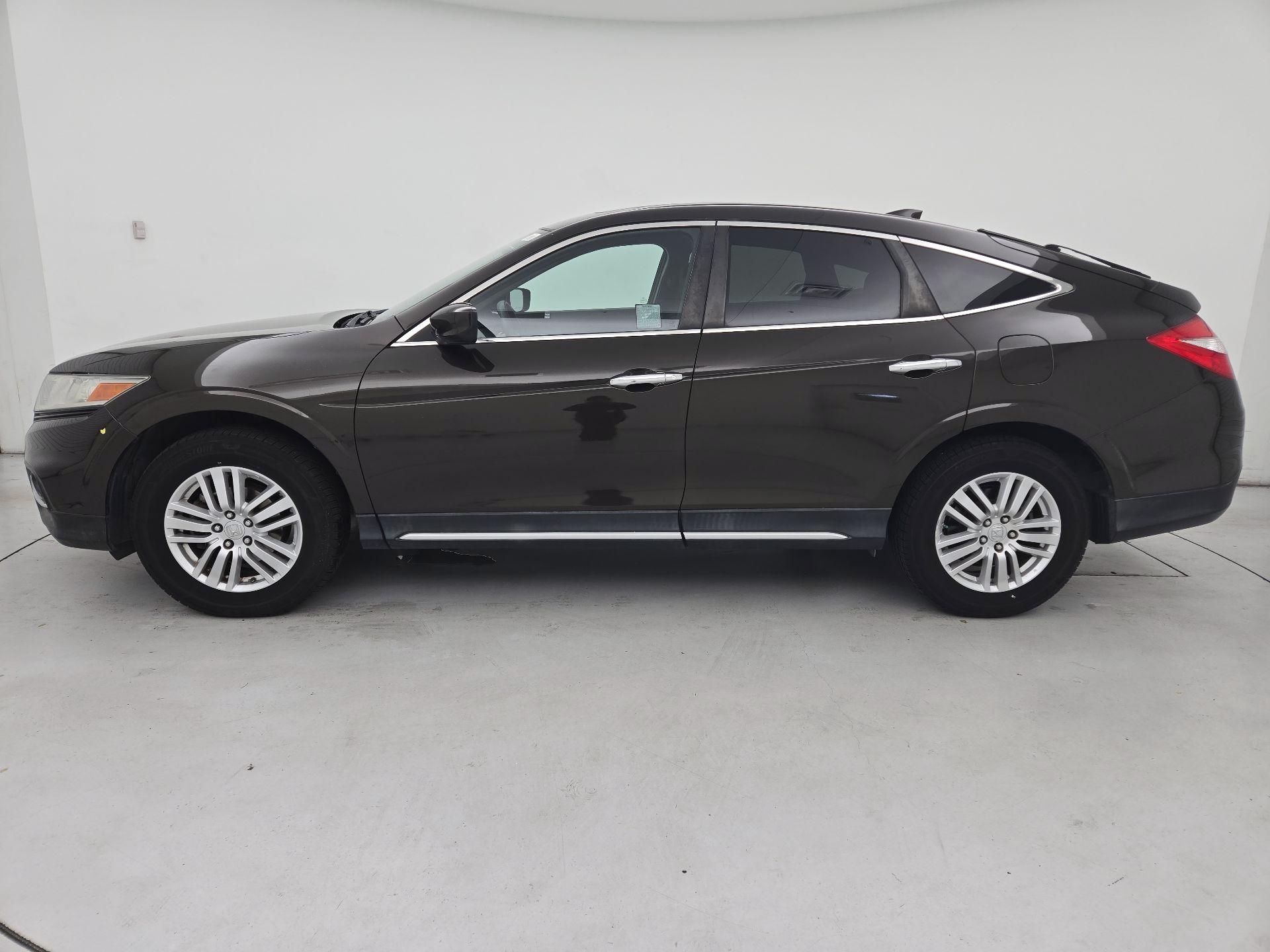 Thumbnail: 2013 Honda Accord Crosstour - 4