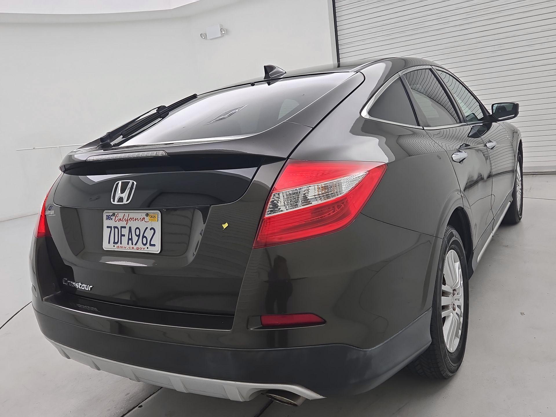 Thumbnail: 2013 Honda Accord Crosstour - 5