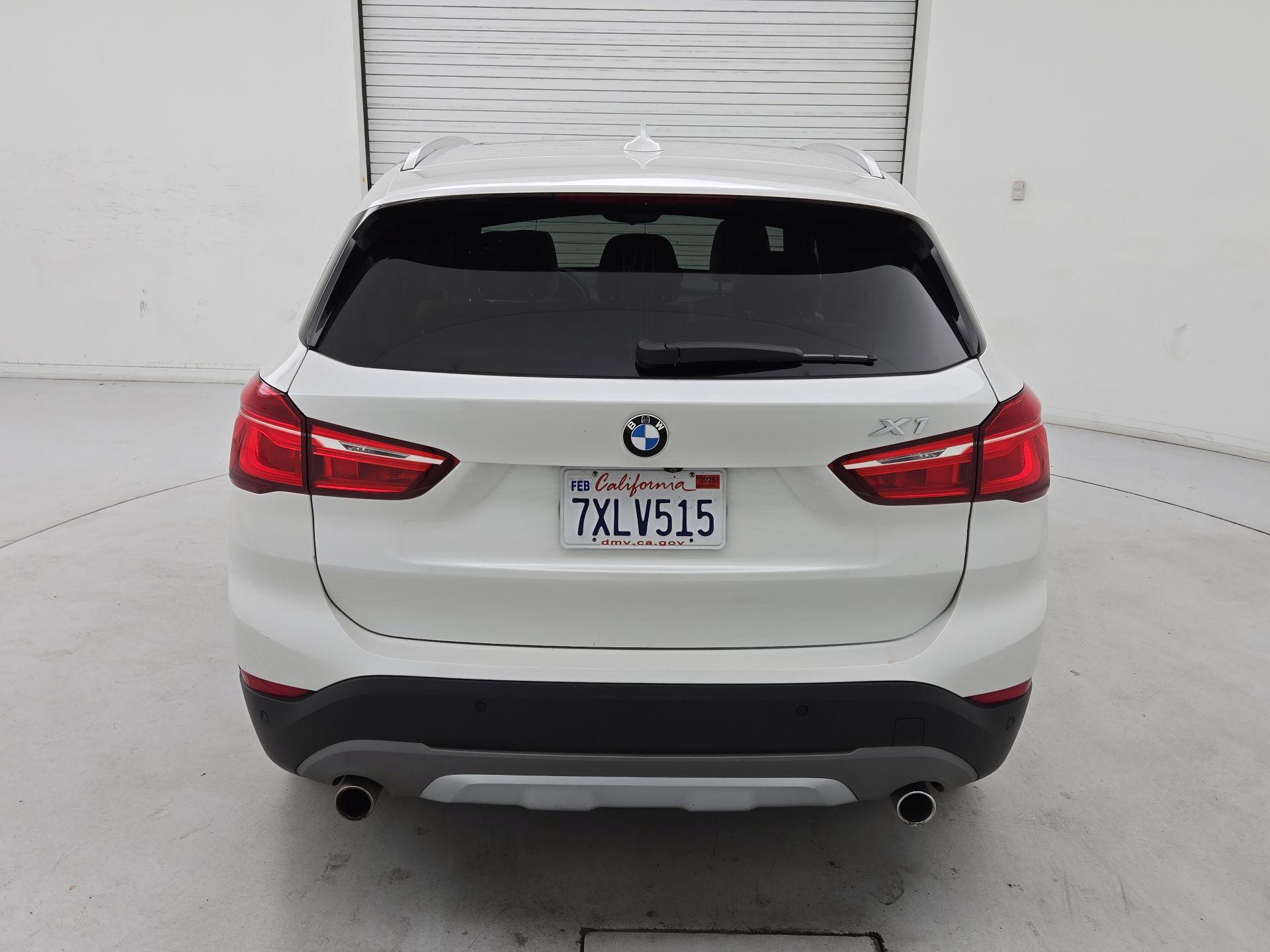 Thumbnail: 2017 BMW X1 - 6
