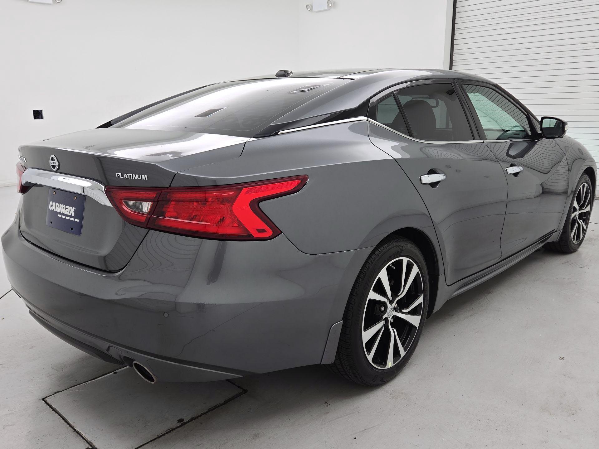 Thumbnail: 2017 Nissan Maxima - 5