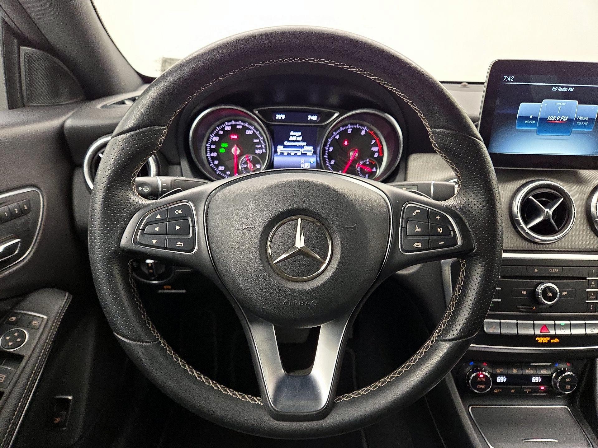 Thumbnail: 2018 Mercedes-Benz CLA - 10