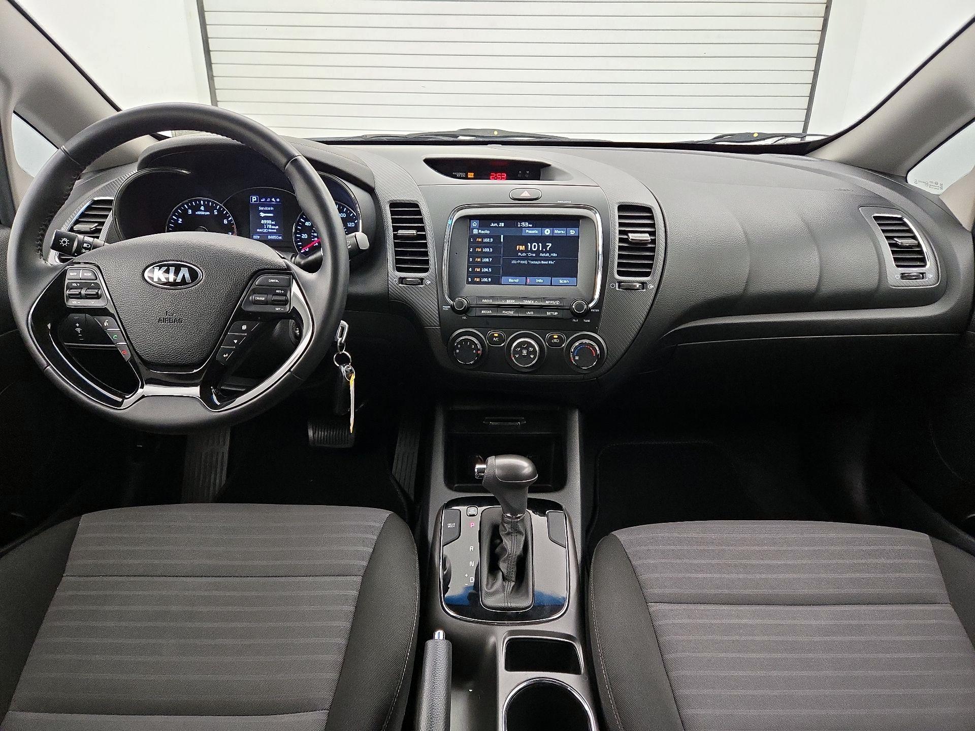 Thumbnail: 2018 Kia Forte - 8