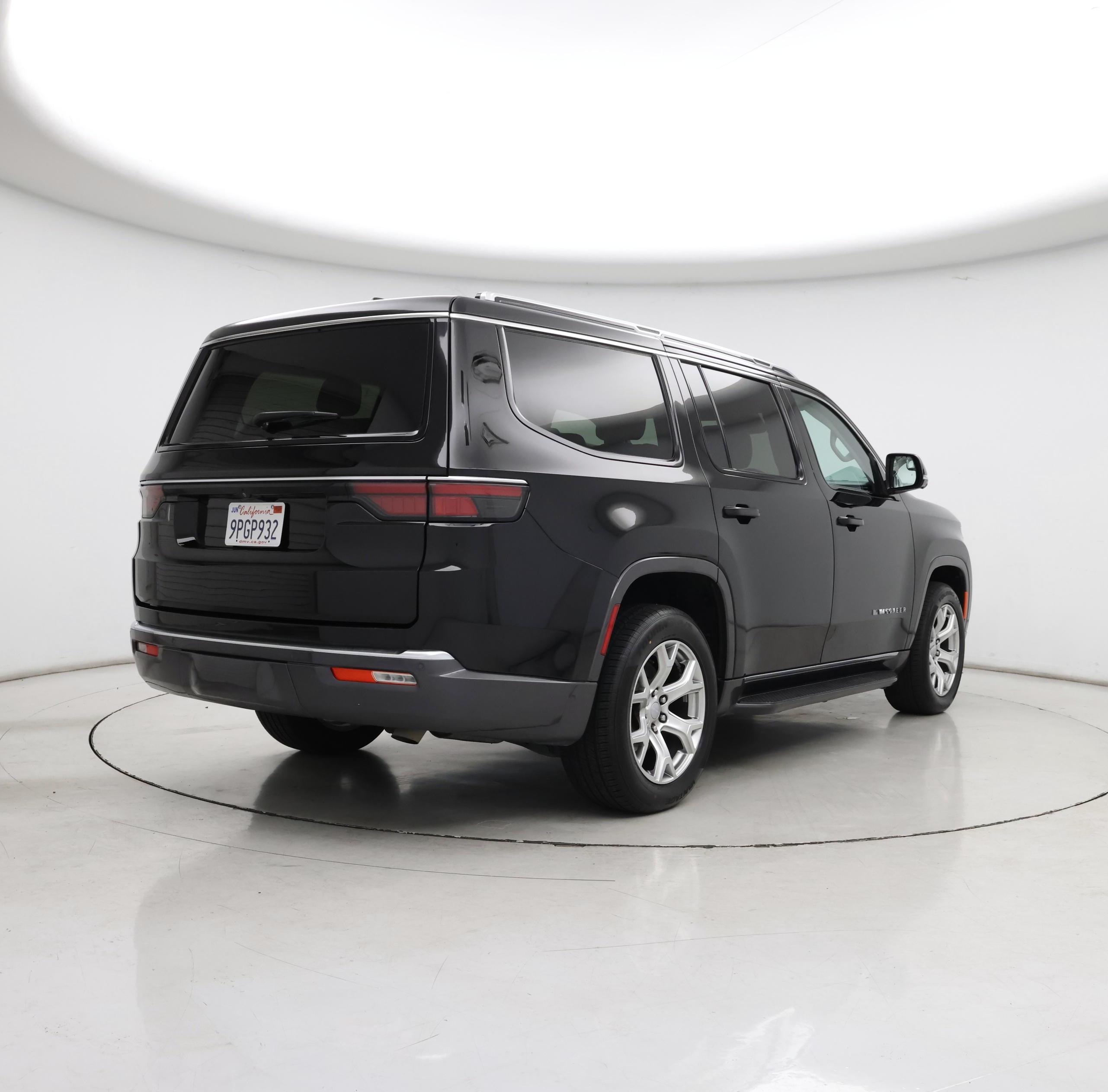 Thumbnail: 2022 Jeep Wagoneer - 8