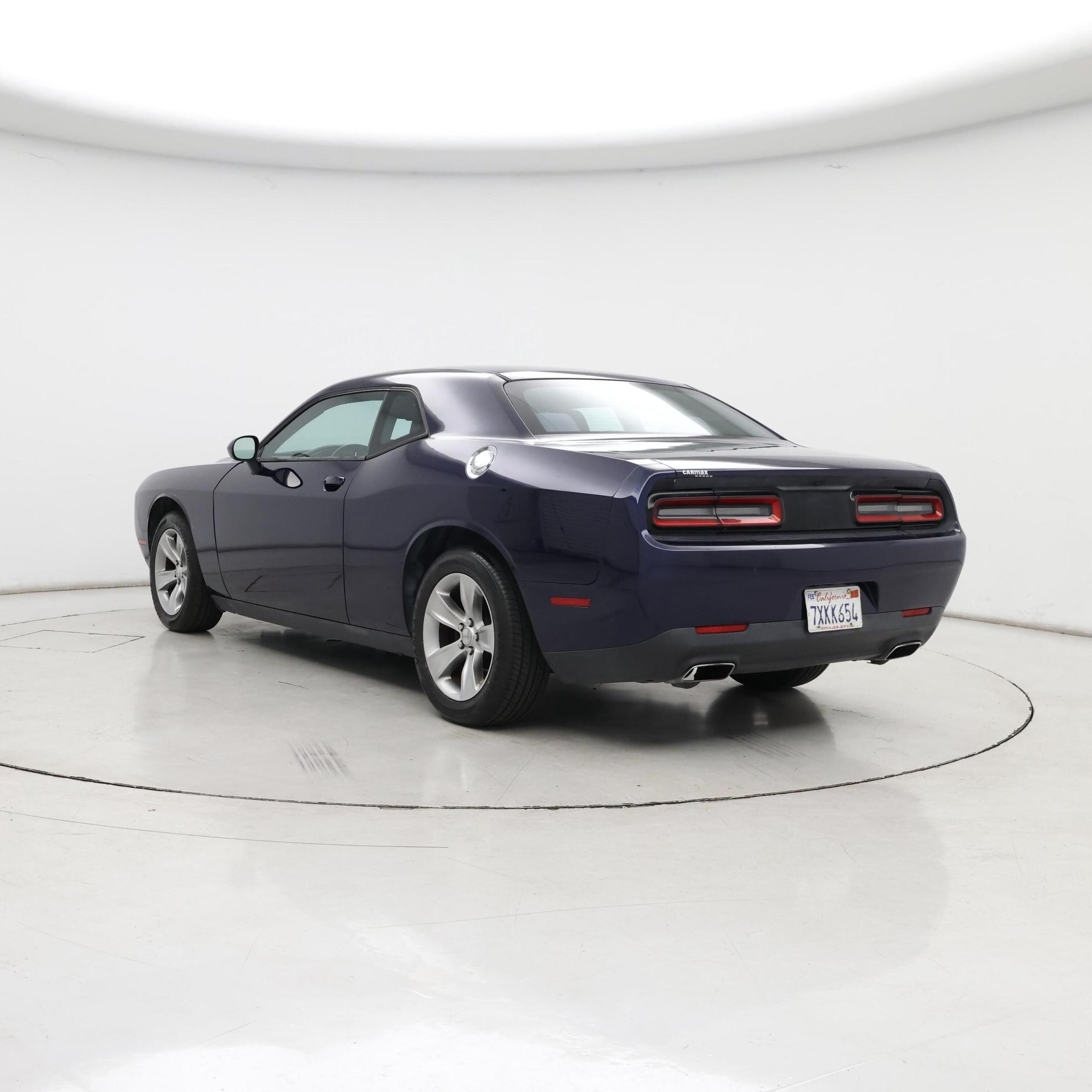 Thumbnail: 2016 Dodge Challenger - 2