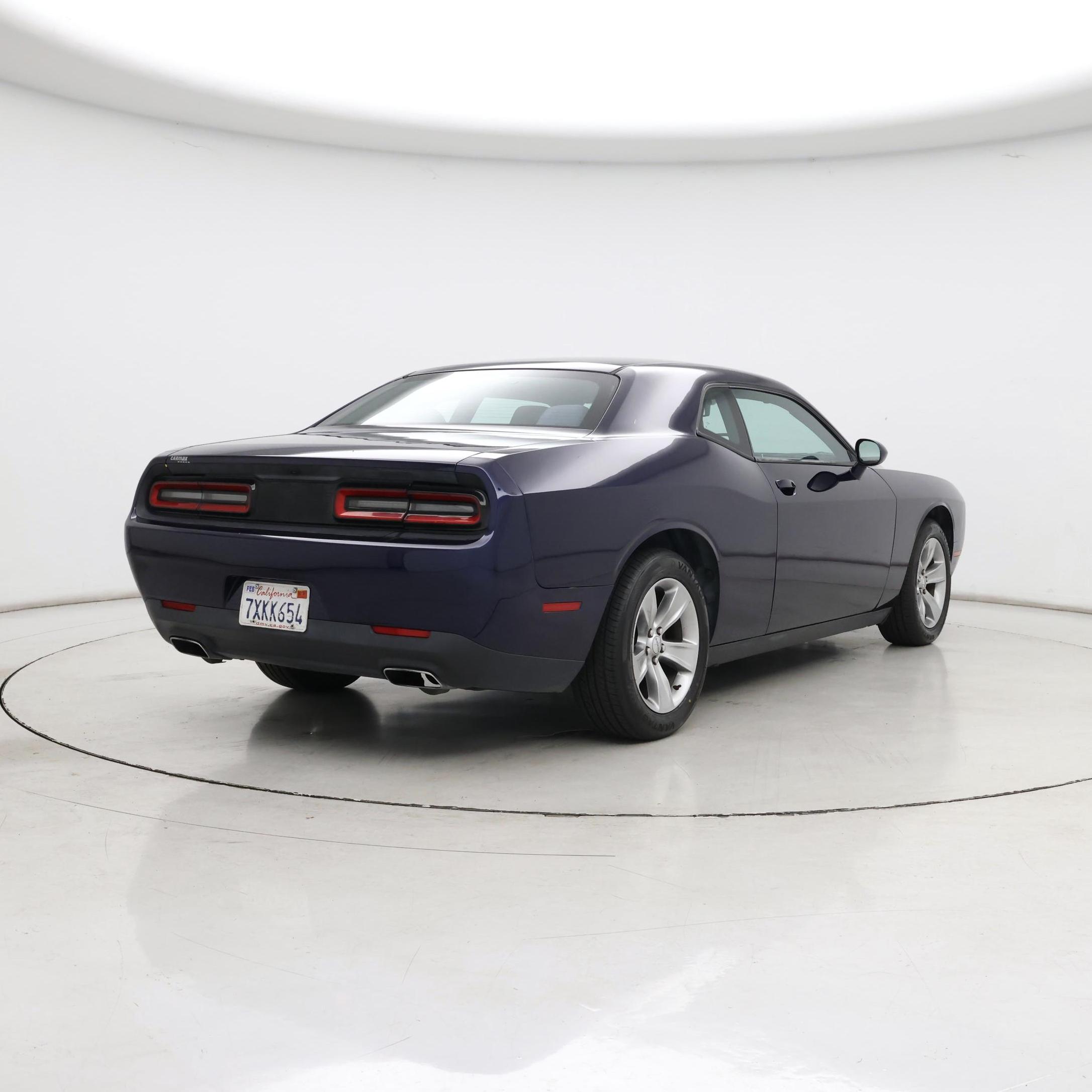 Thumbnail: 2016 Dodge Challenger - 8