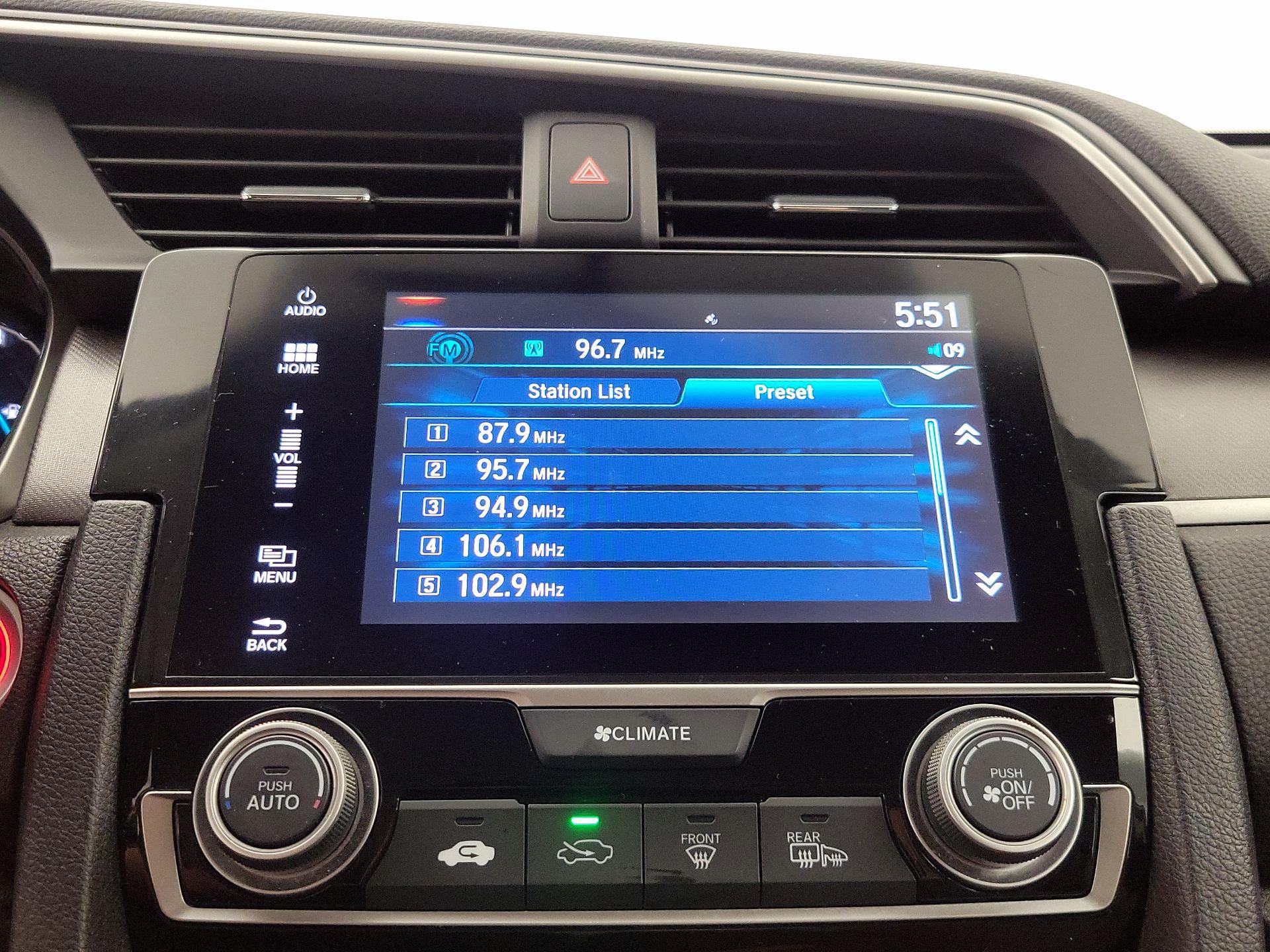 Thumbnail: 2016 Honda Civic - 15