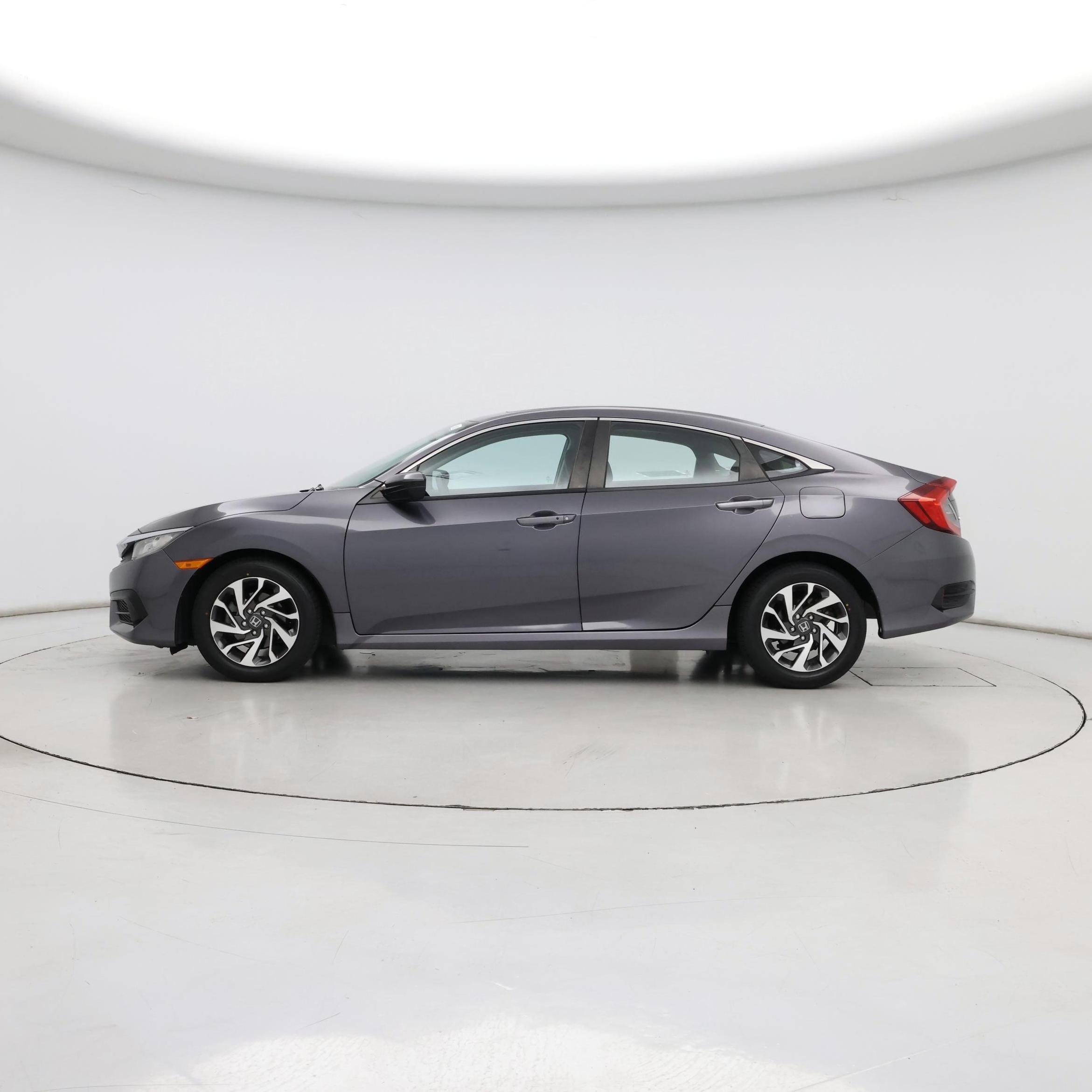 Thumbnail: 2016 Honda Civic - 3