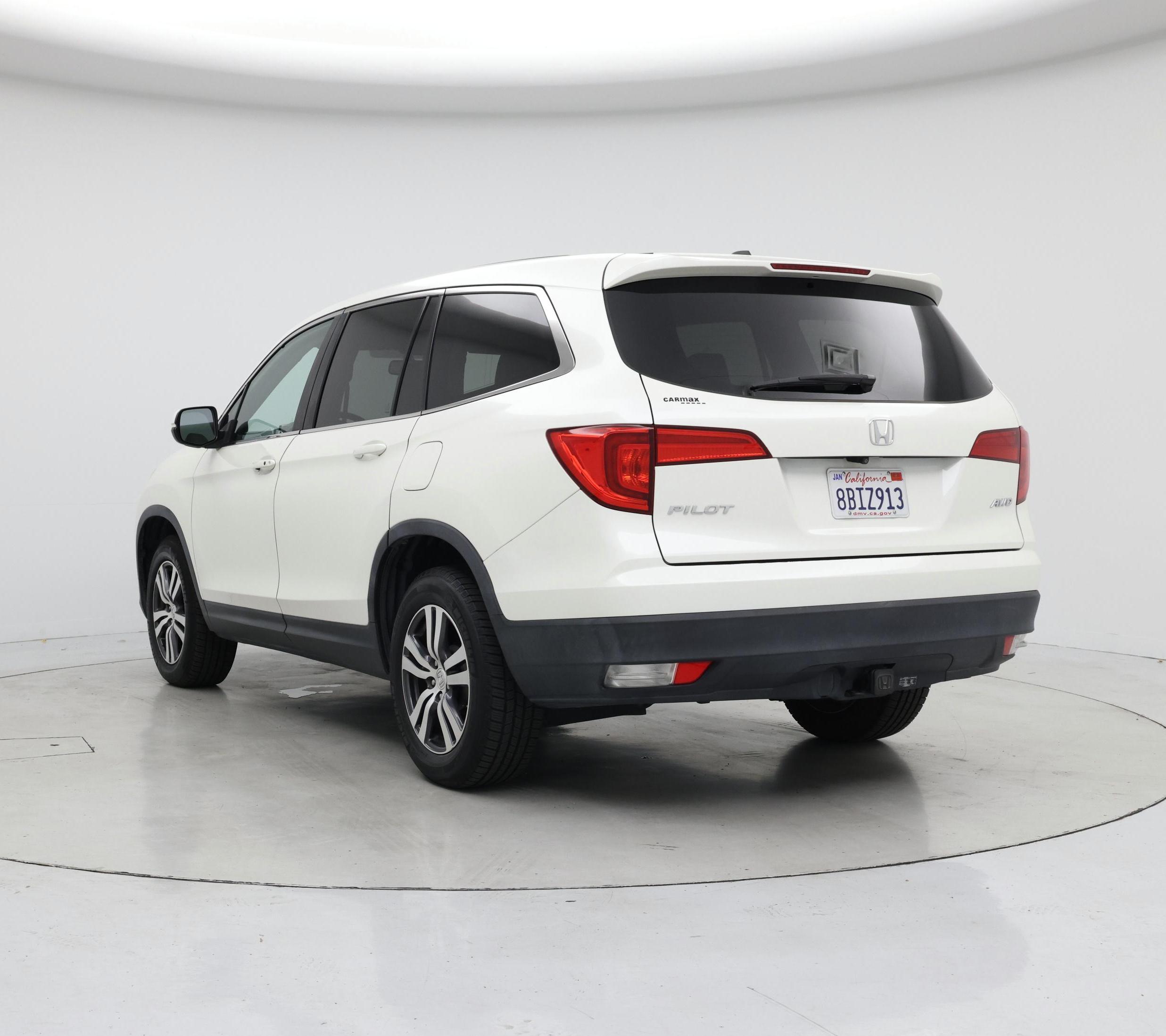 Thumbnail: 2017 Honda Pilot - 2
