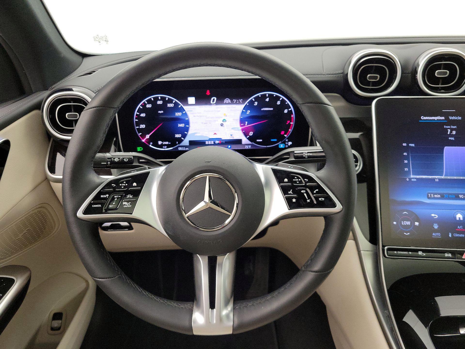 Thumbnail: 2024 Mercedes-Benz GLC - 10