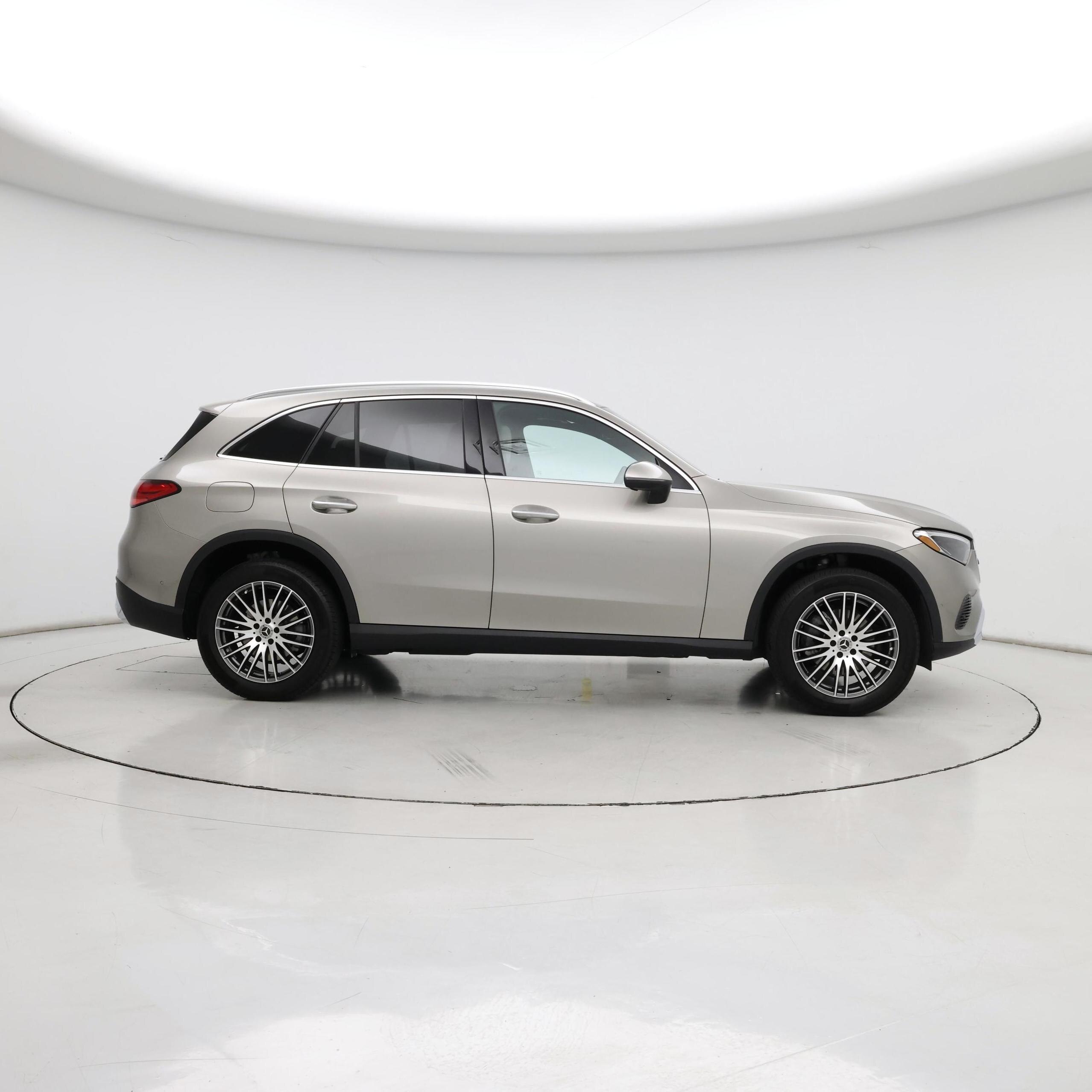 Thumbnail: 2024 Mercedes-Benz GLC - 7