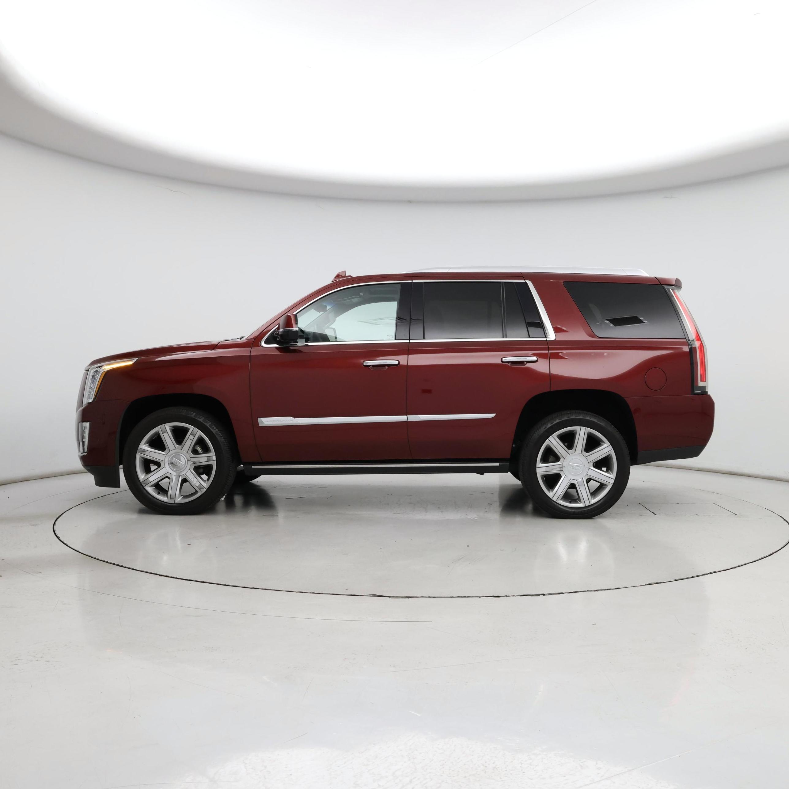 Thumbnail: 2019 Cadillac Escalade - 3