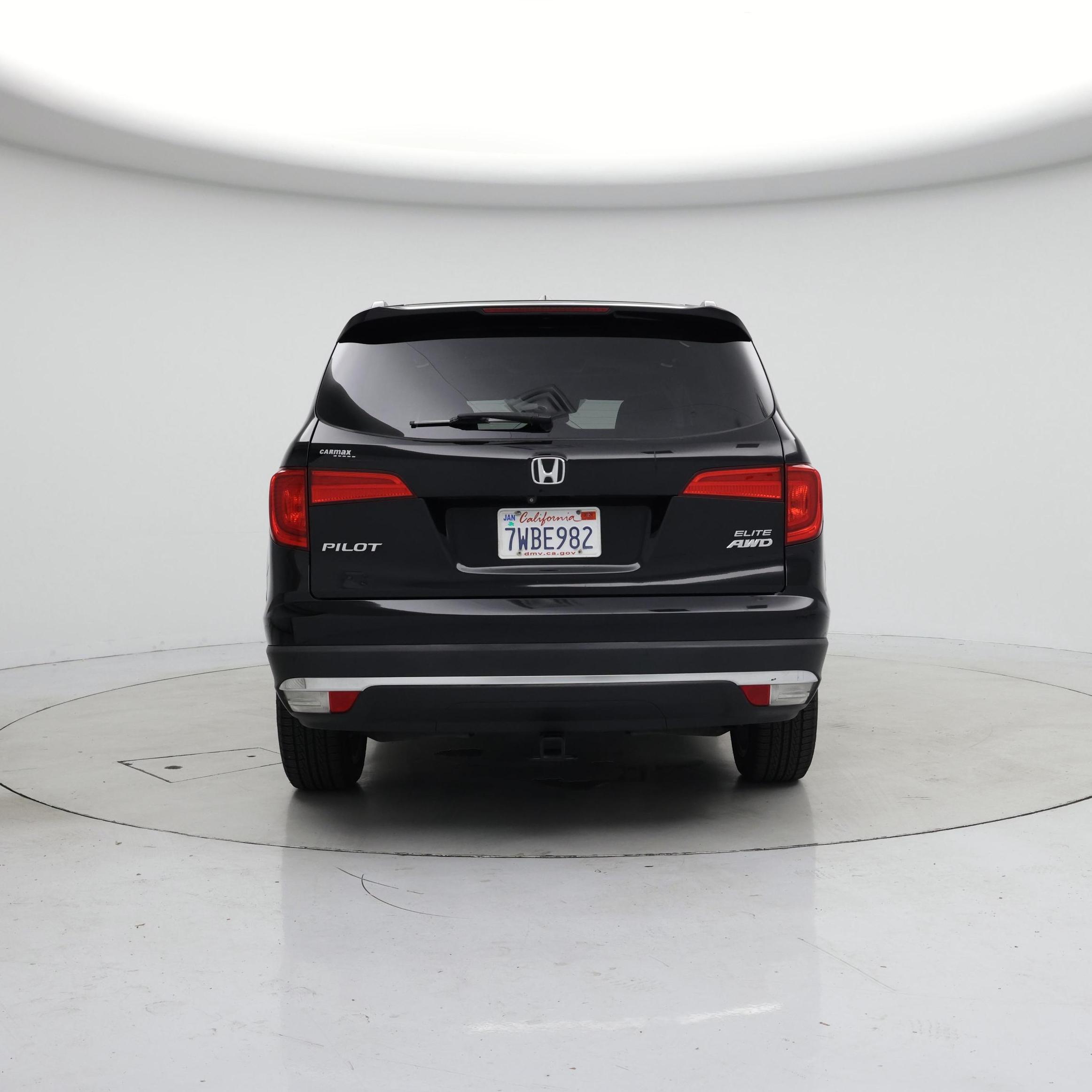Thumbnail: 2017 Honda Pilot - 6