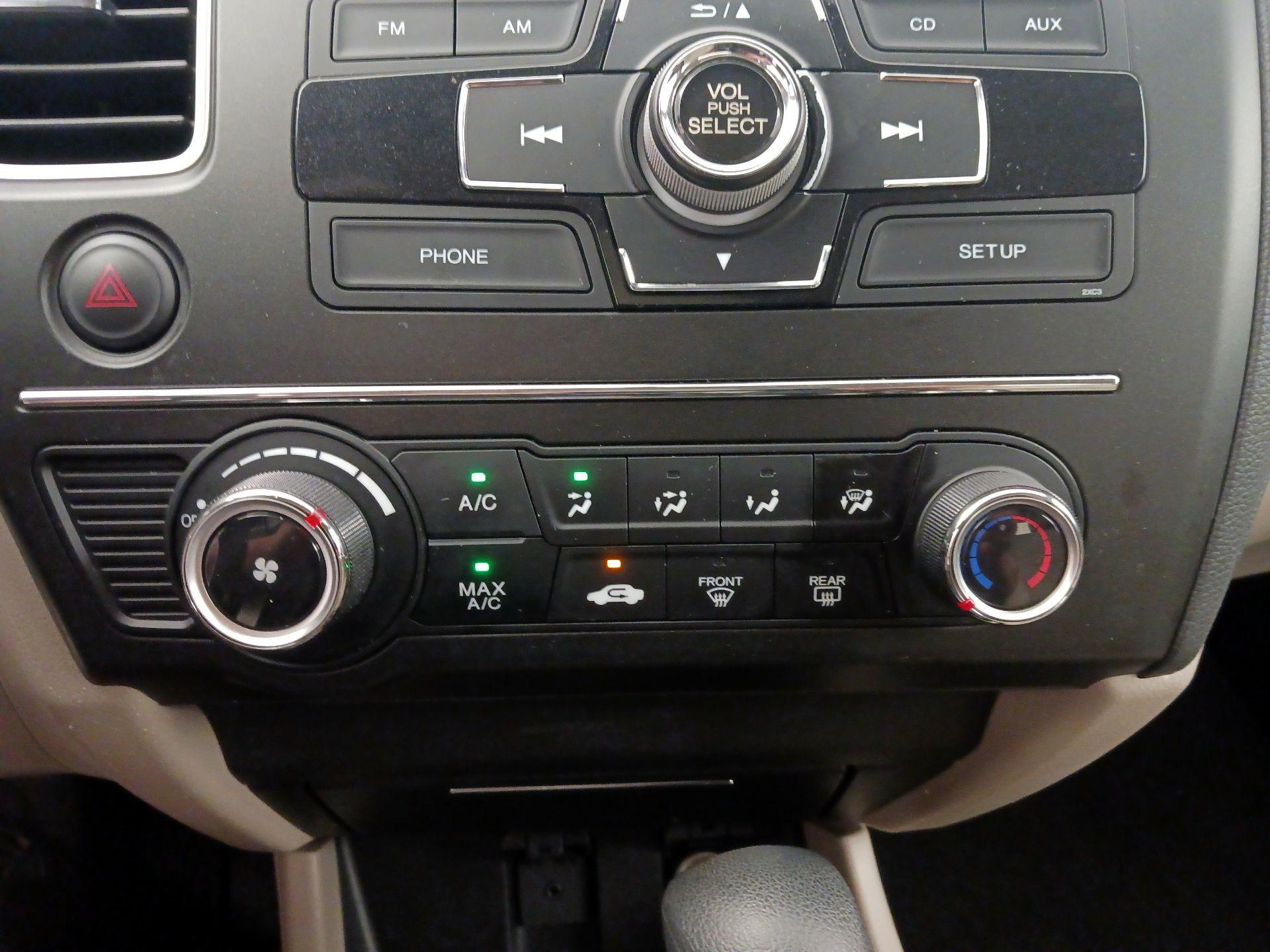 Thumbnail: 2015 Honda Civic - 16