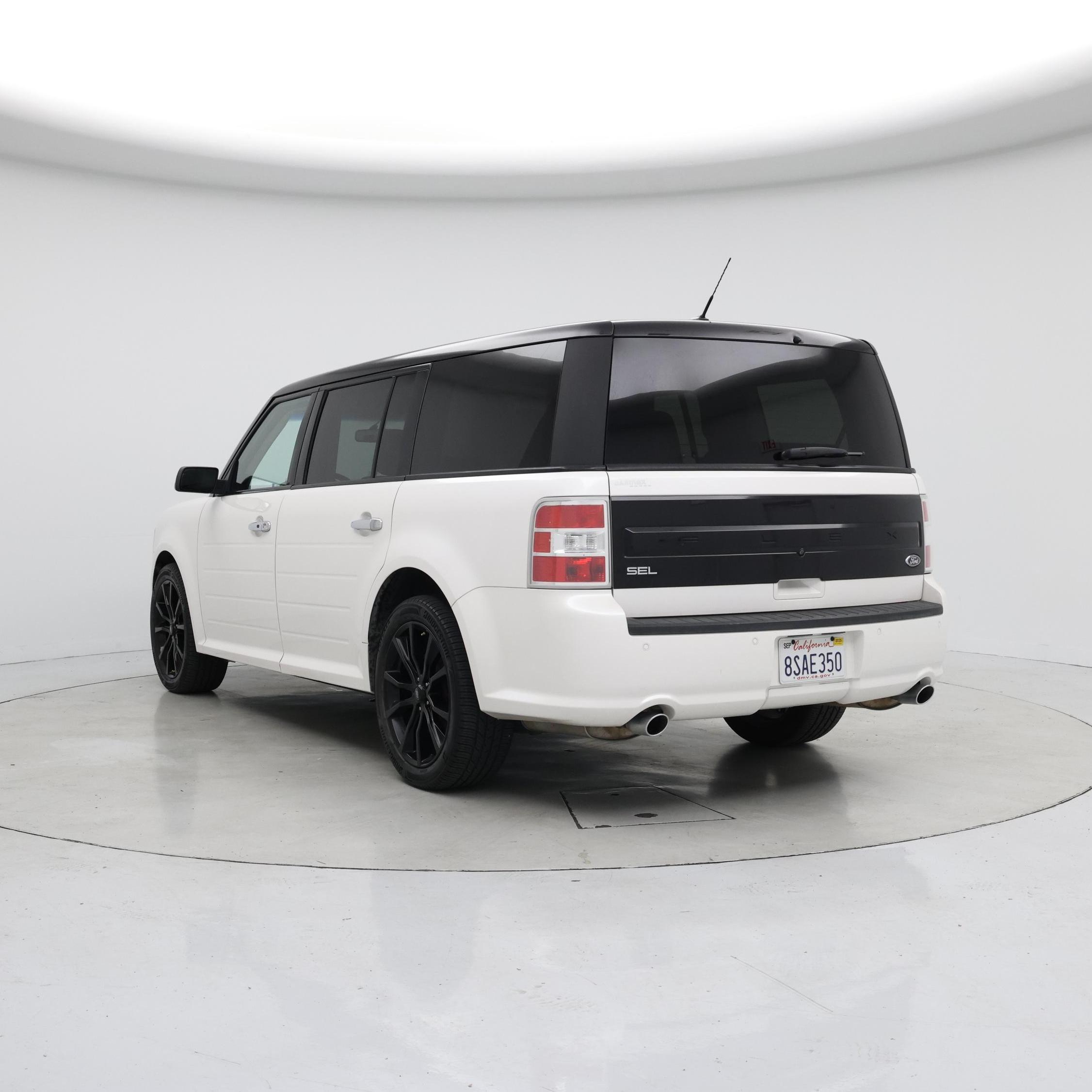 Thumbnail: 2019 Ford Flex - 2