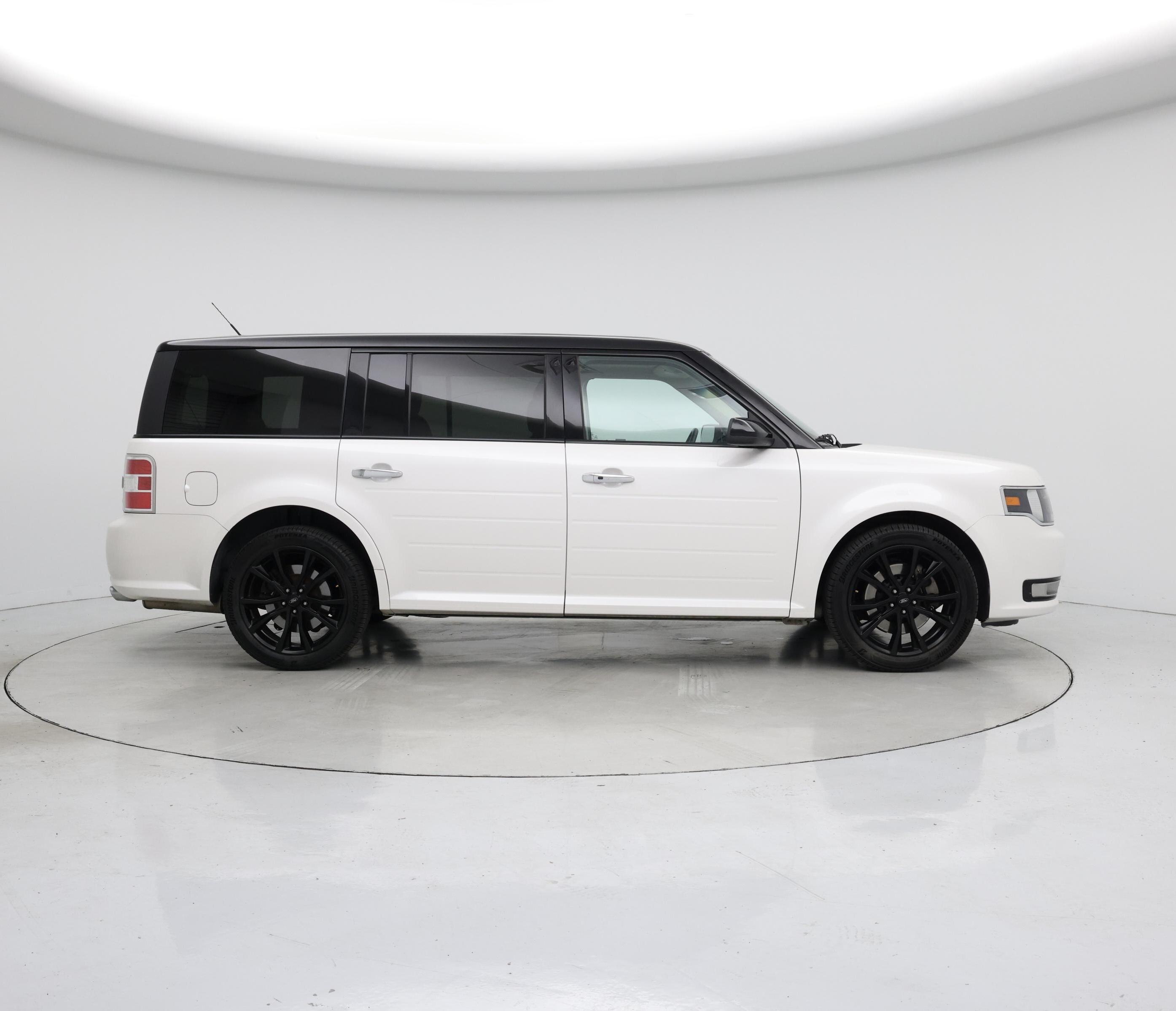 Thumbnail: 2019 Ford Flex - 7
