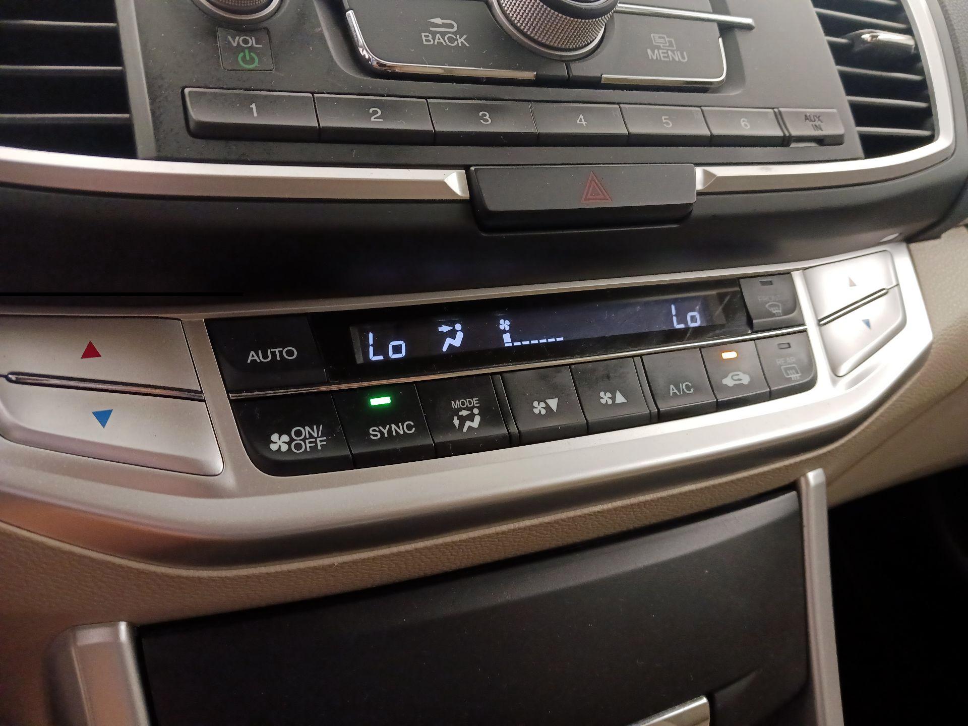 Thumbnail: 2014 Honda Accord - 16