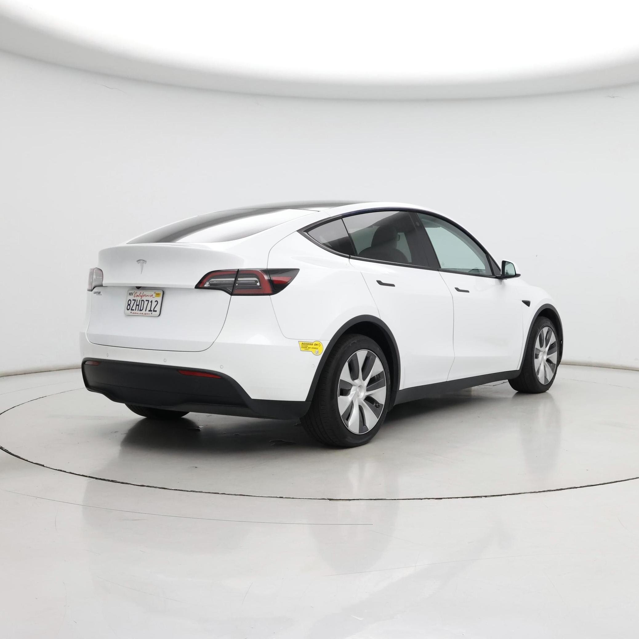 Thumbnail: 2021 Tesla Model Y - 8