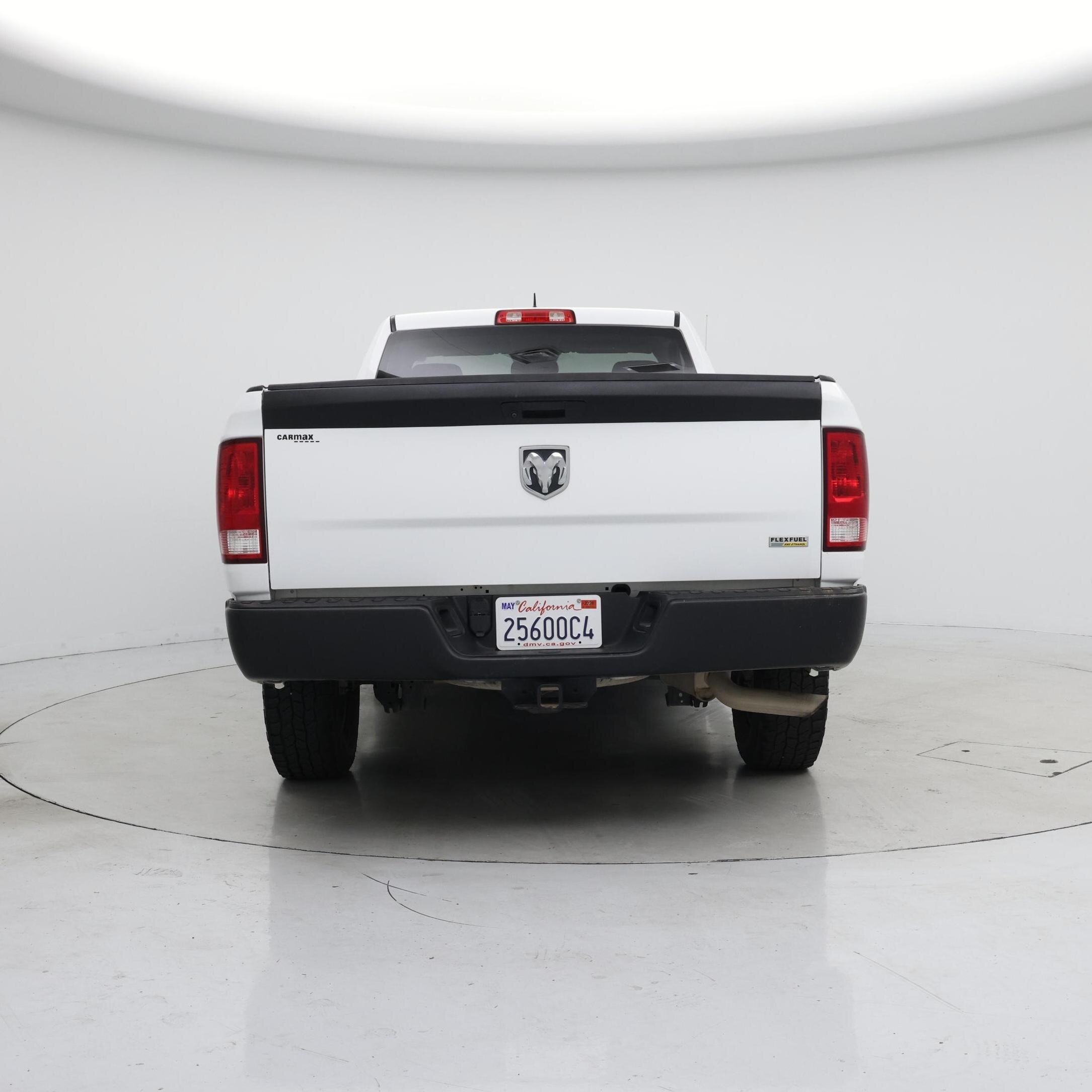 Thumbnail: 2019 RAM 1500 Classic - 6