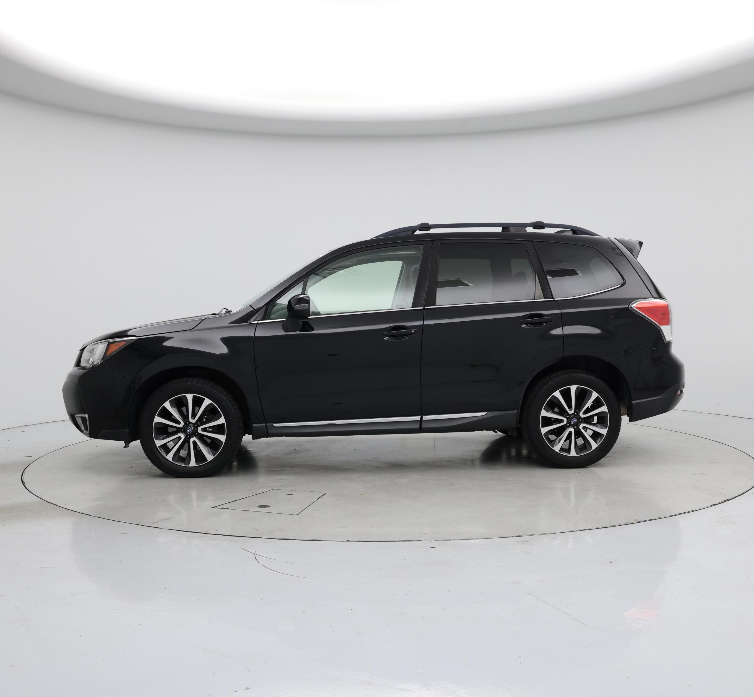 Thumbnail: 2017 Subaru Forester - 3