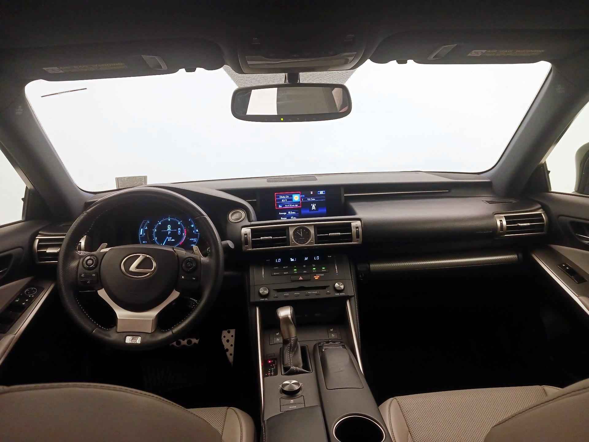 Thumbnail: 2015 Lexus IS - 9